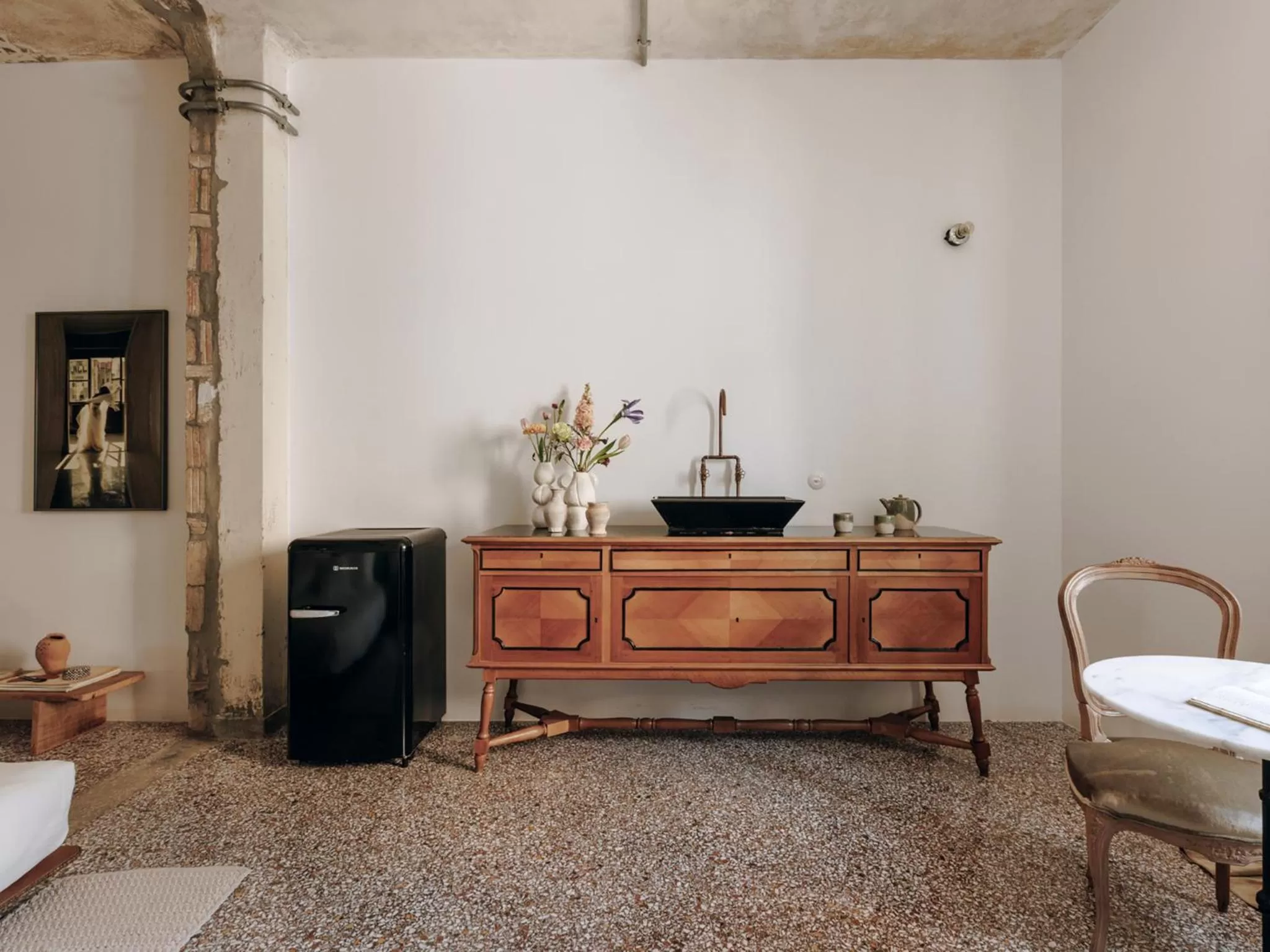 kitchen in Mona Athens