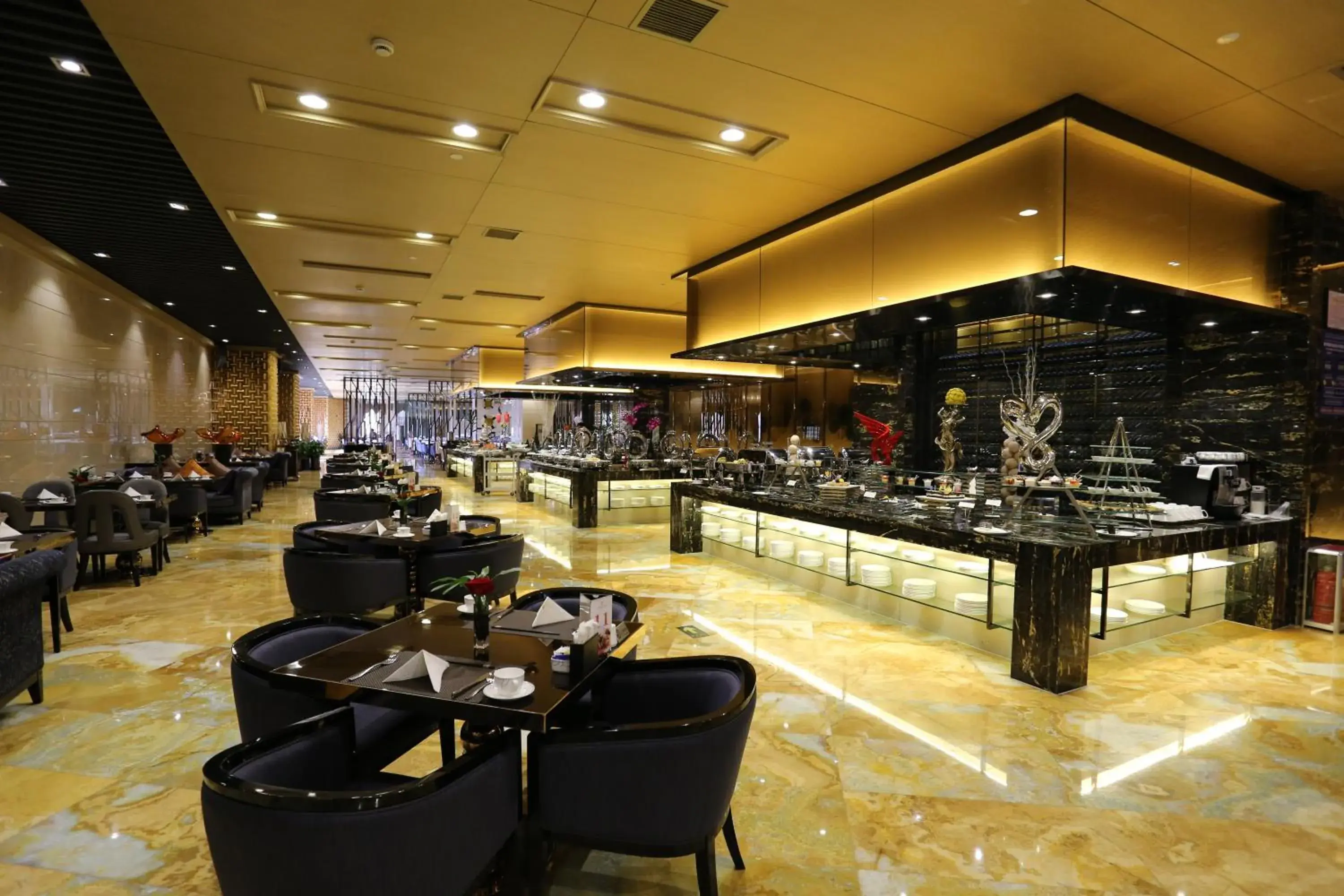 Restaurant/places to eat in Jin Jiang International Hotel Urumqi