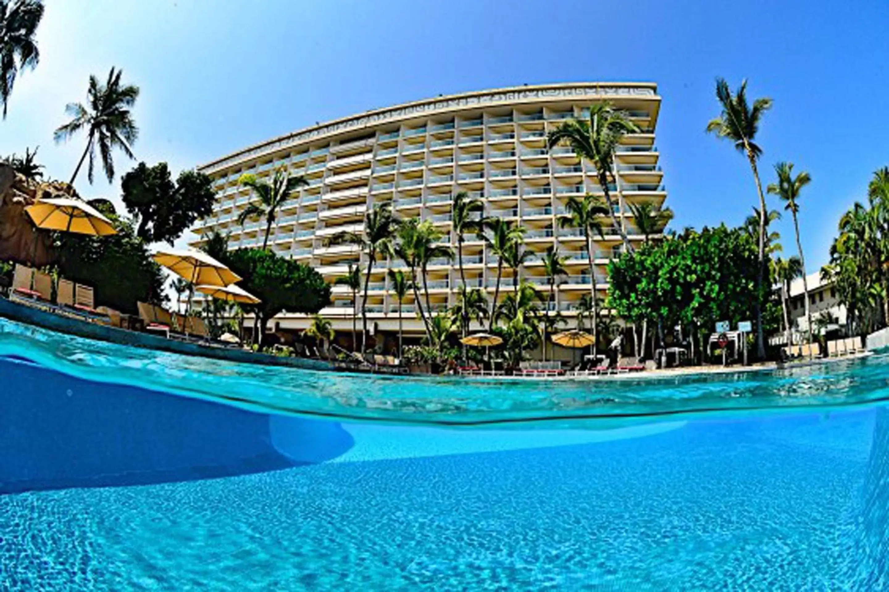 Swimming pool, Property Building in Princess Mundo Imperial Riviera Diamante Acapulco