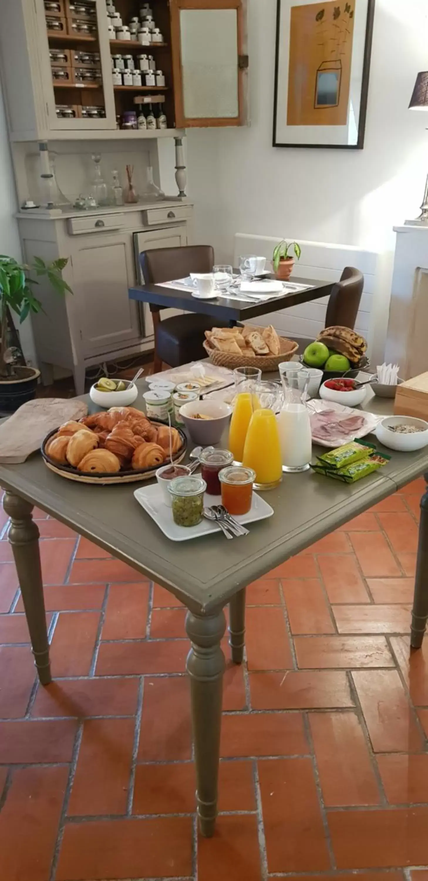 Breakfast in Le Belvédère - Chambres d'hôtes de charme et Restaurant