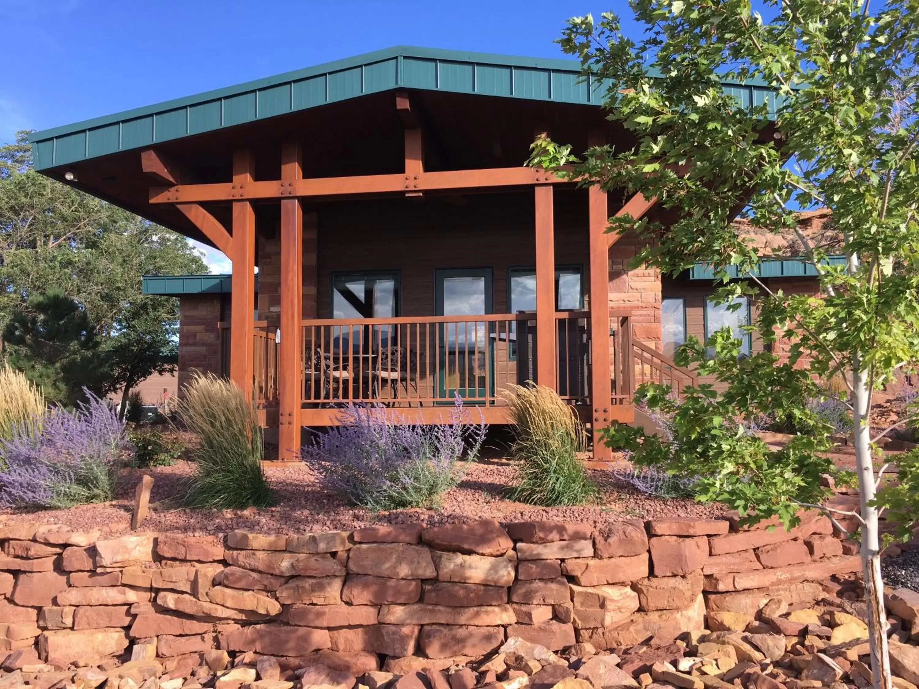 Property Building in Cougar Ridge