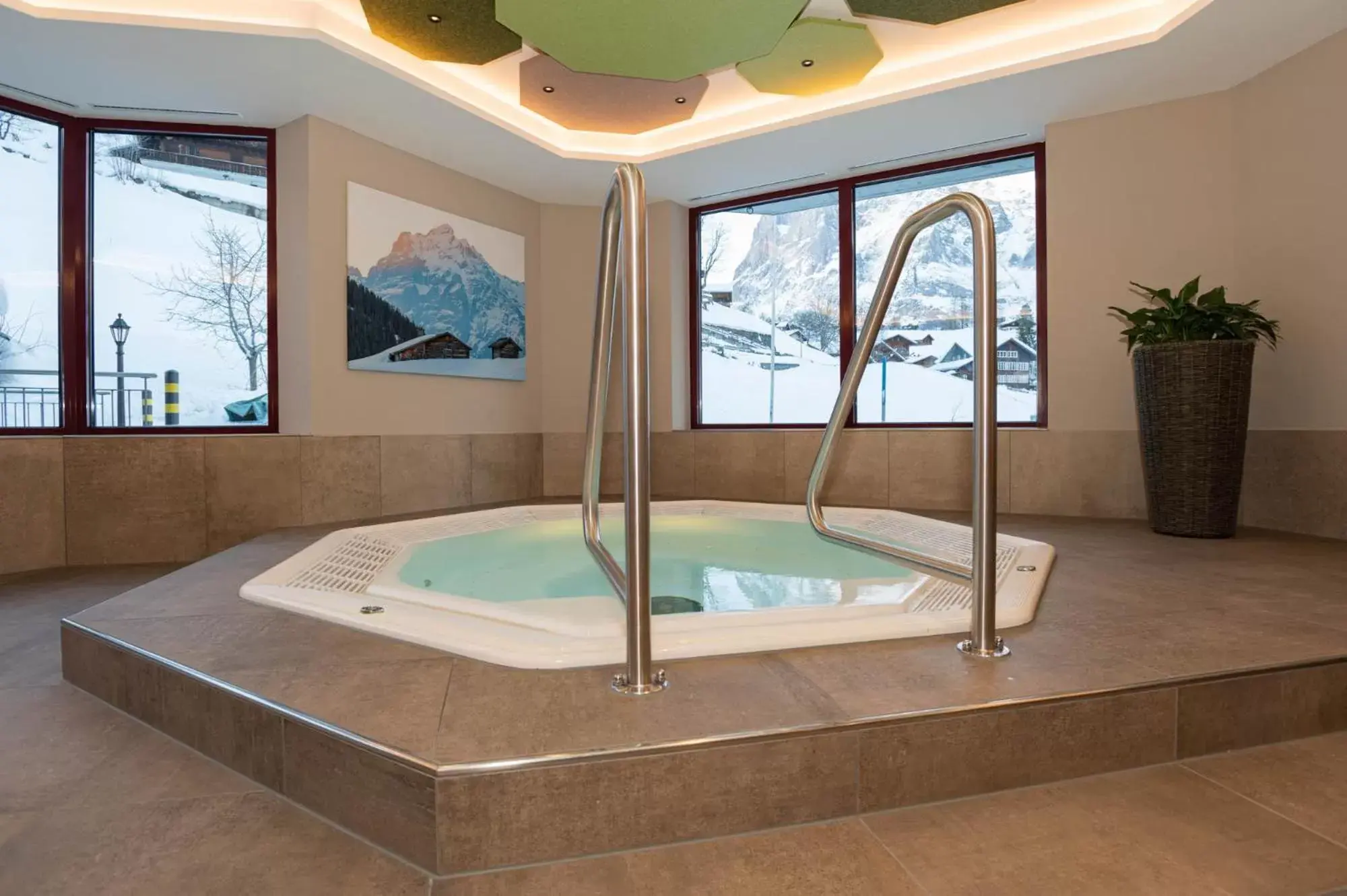 Hot Tub in Hotel Caprice - Grindelwald