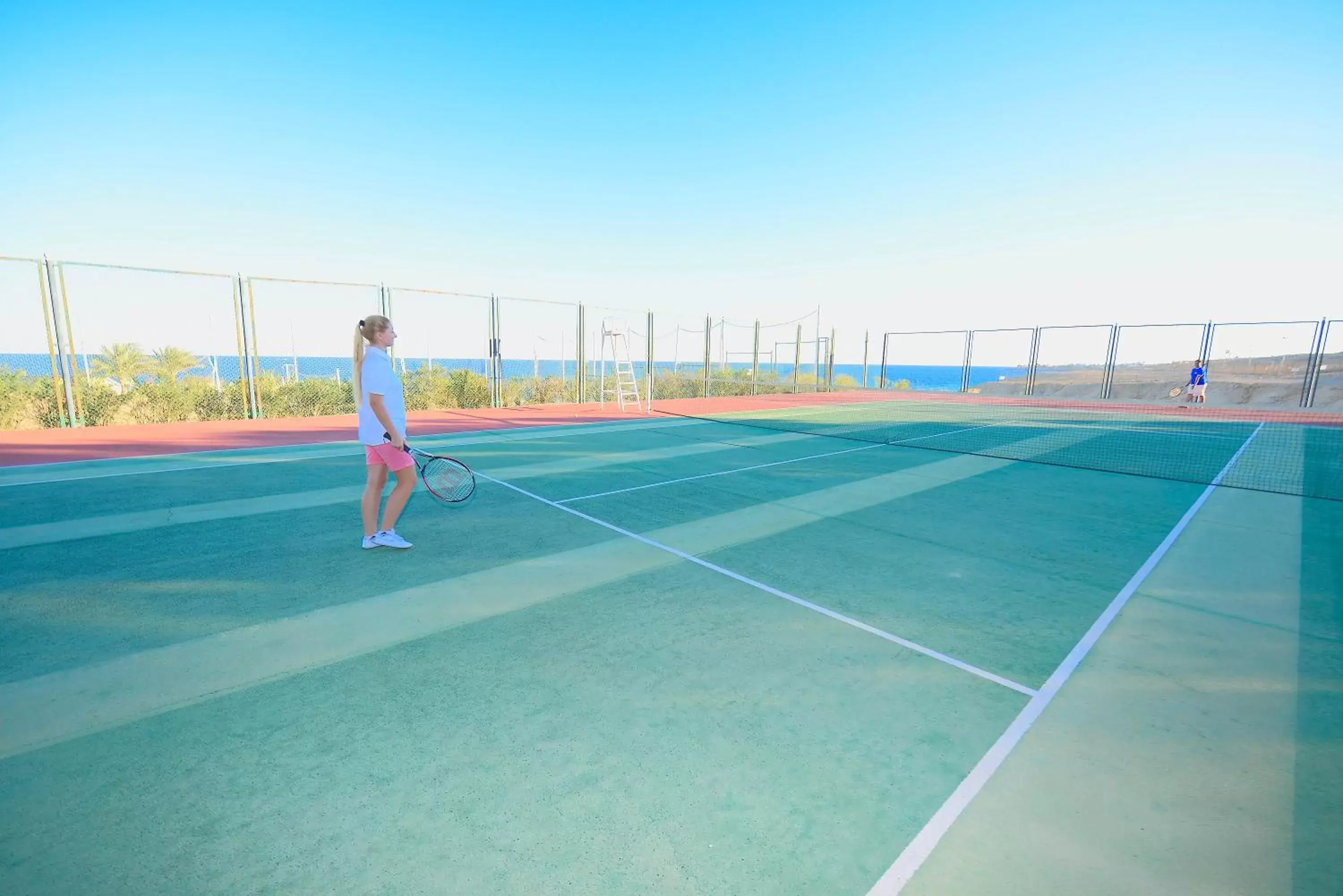 Tennis court, Tennis/Squash in Stella Di Mare Beach Hotel & Spa