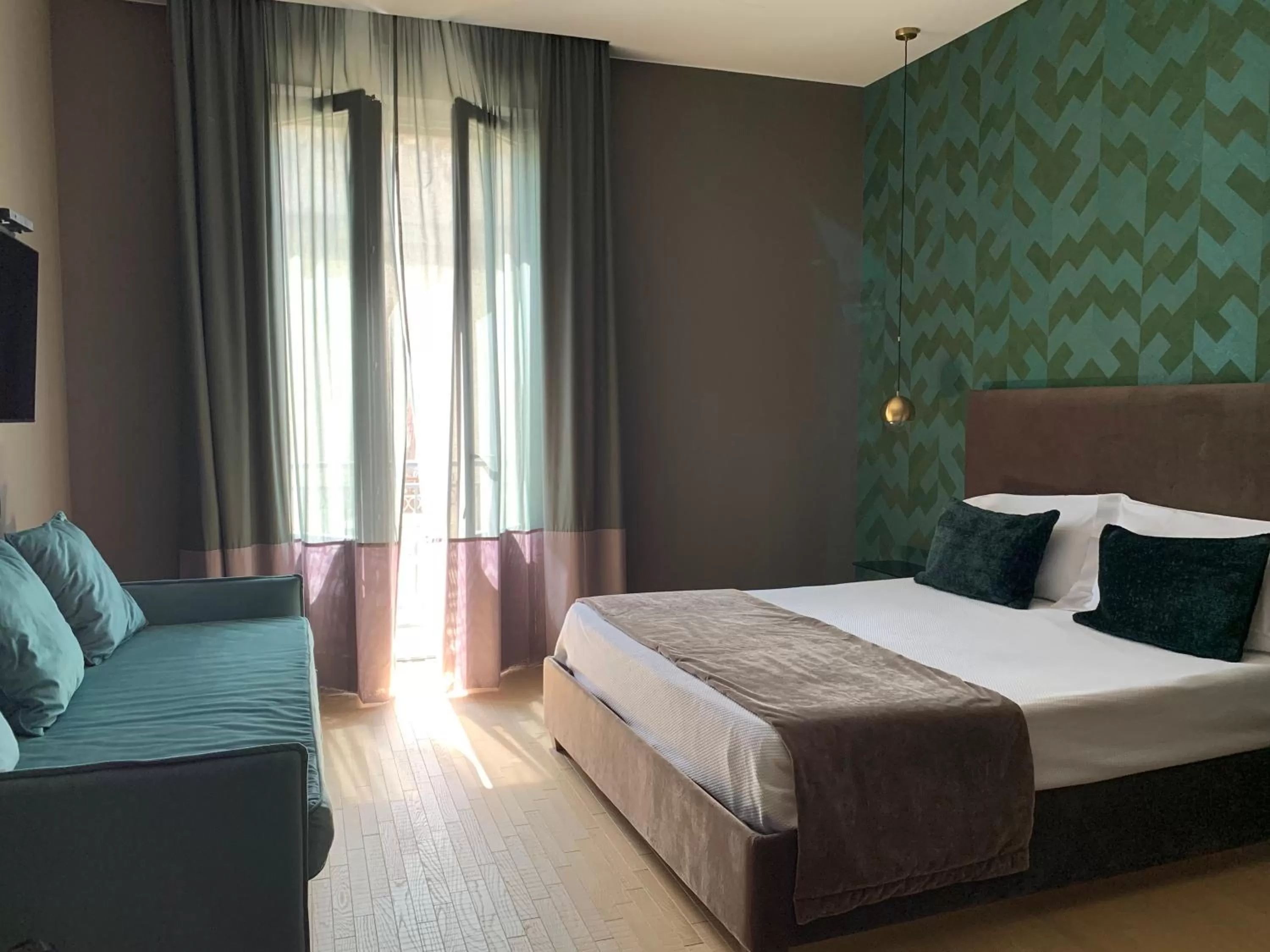 Bed in Re Sale Boutique Hotel