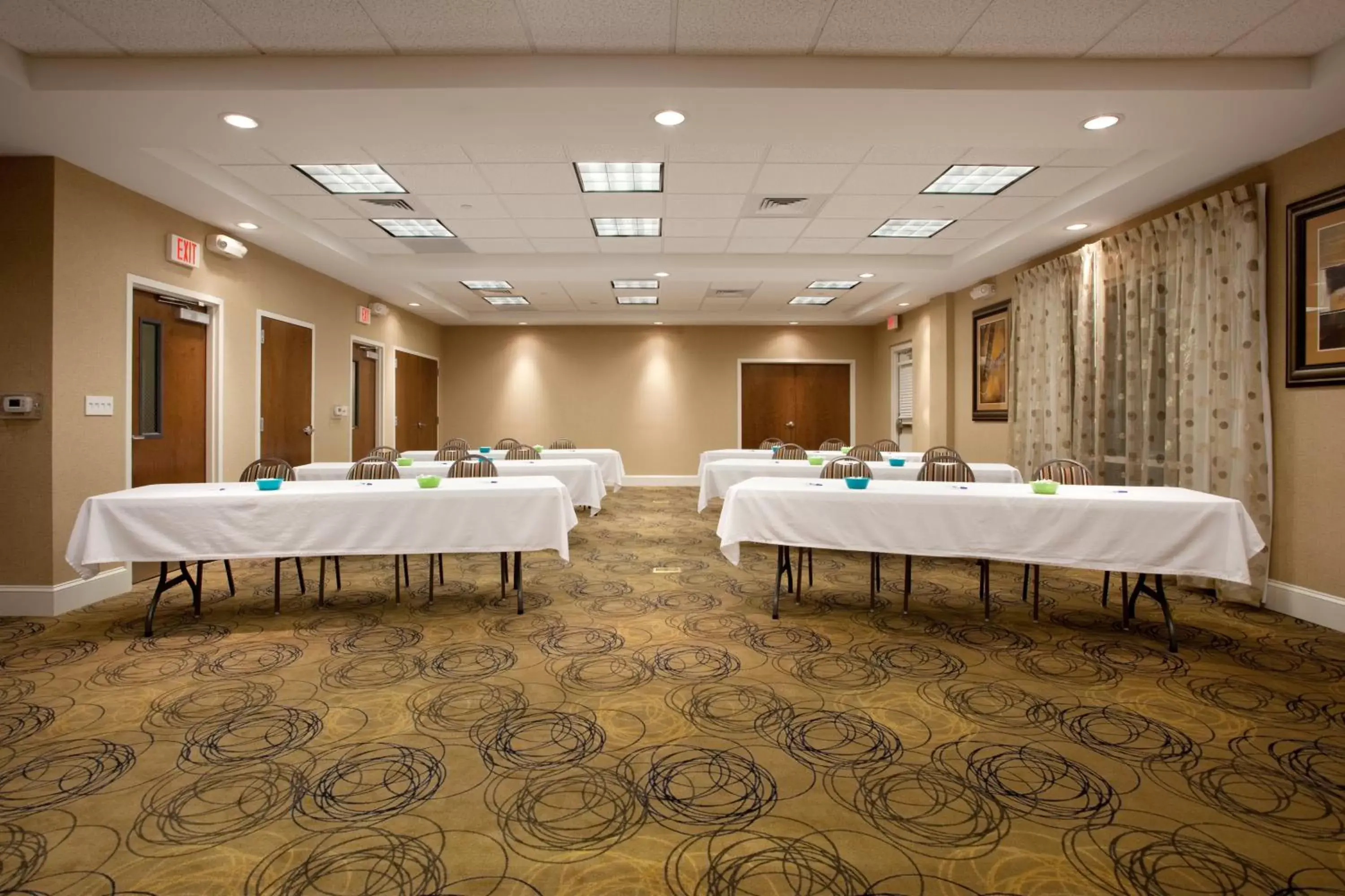 Meeting/conference room in Holiday Inn Express Pembroke, an IHG Hotel