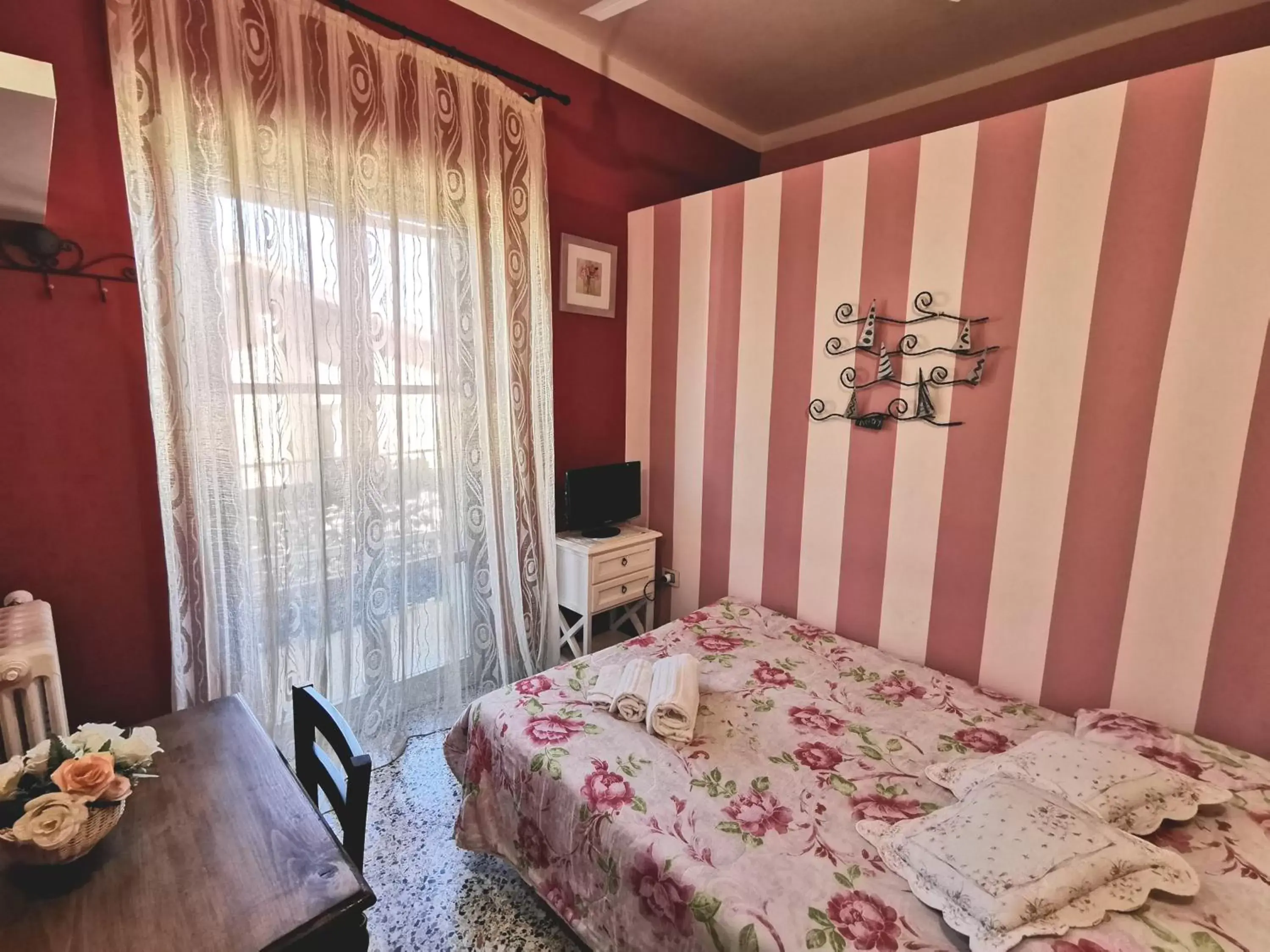 Photo of the whole room, Bed in B&B San Lorentino House