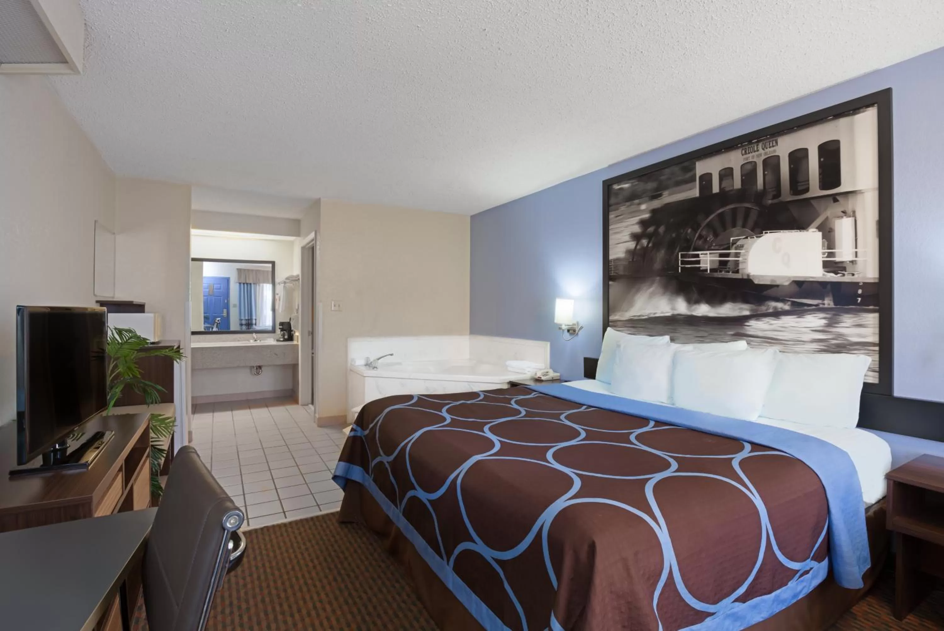 King Studio Suite - Non-Smoking in Super 8 by Wyndham Hammond