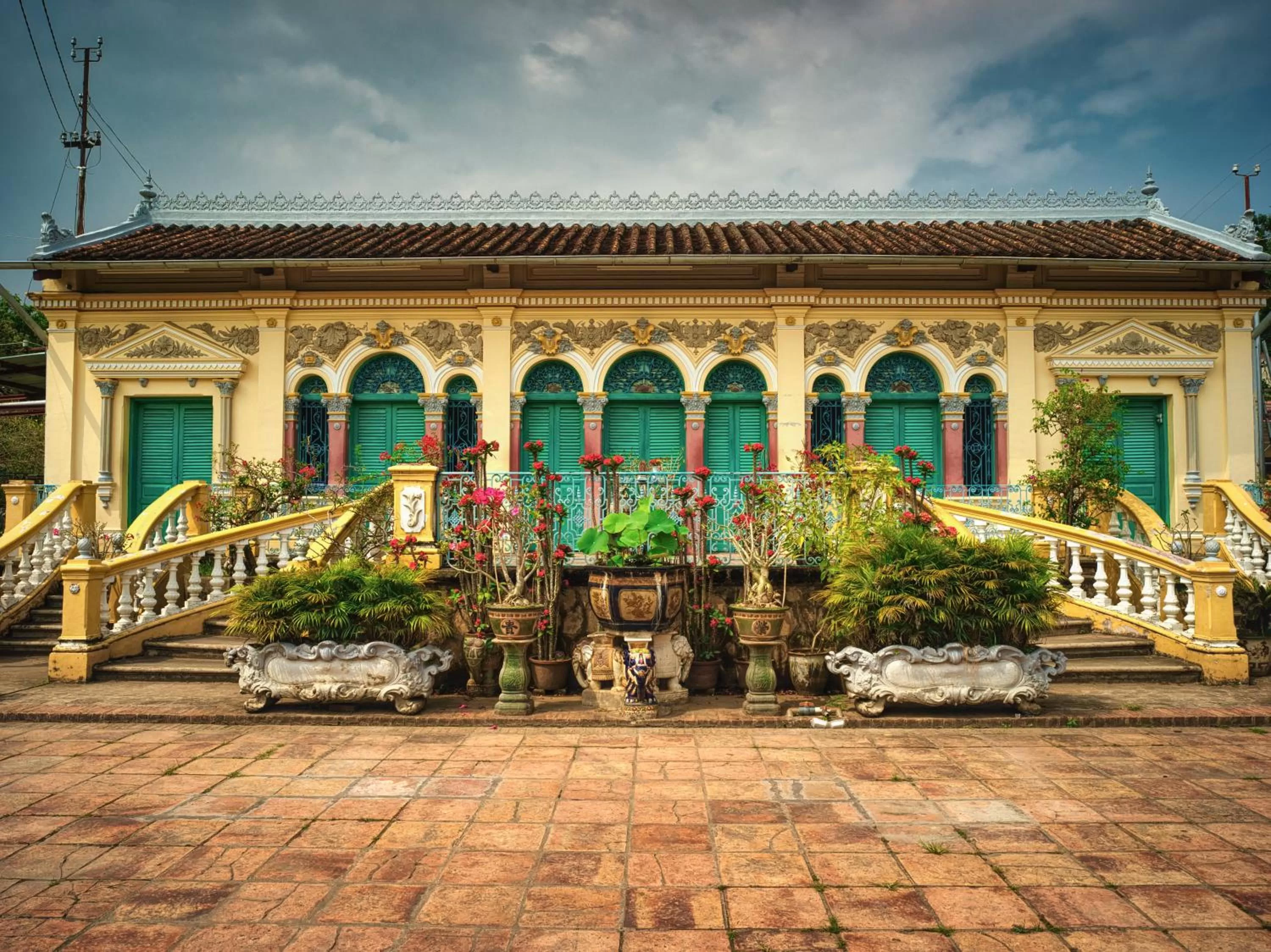 Activities in Legacy Mekong, Can Tho, Autograph Collection