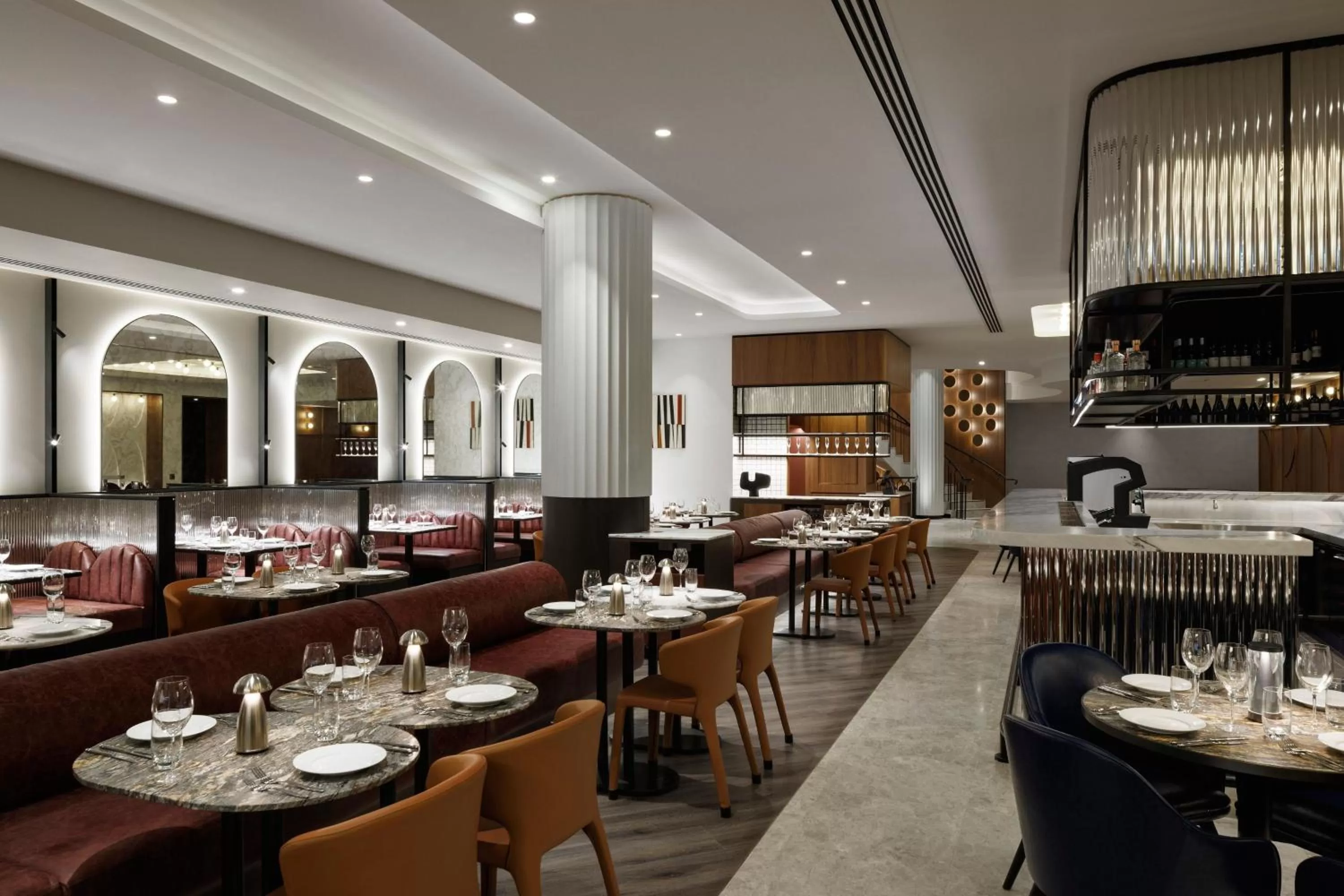 Lounge or bar in Le Meridien Melbourne