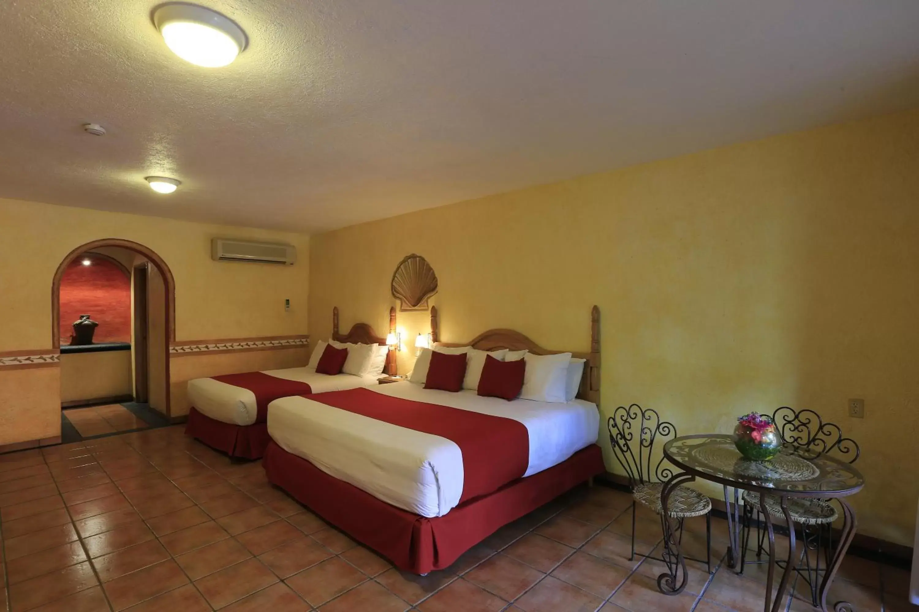 Photo of the whole room, Bed in Hosteria Las Quintas Hotel & Spa