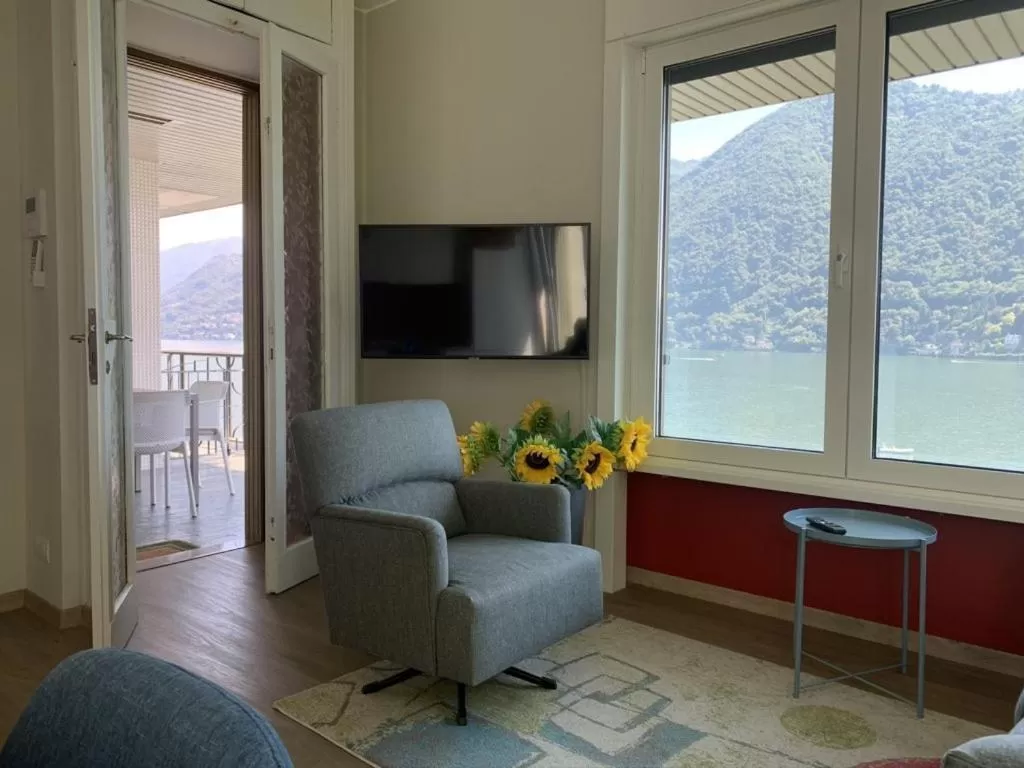 Apartment with Lake View in Lakeviewcabin