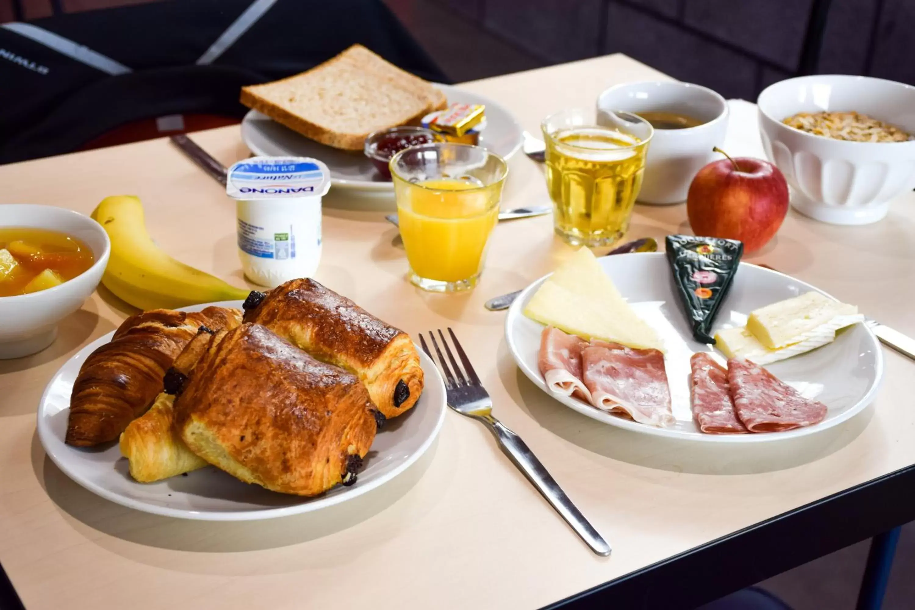 Buffet breakfast, Breakfast in ibis Budget Millau Viaduc