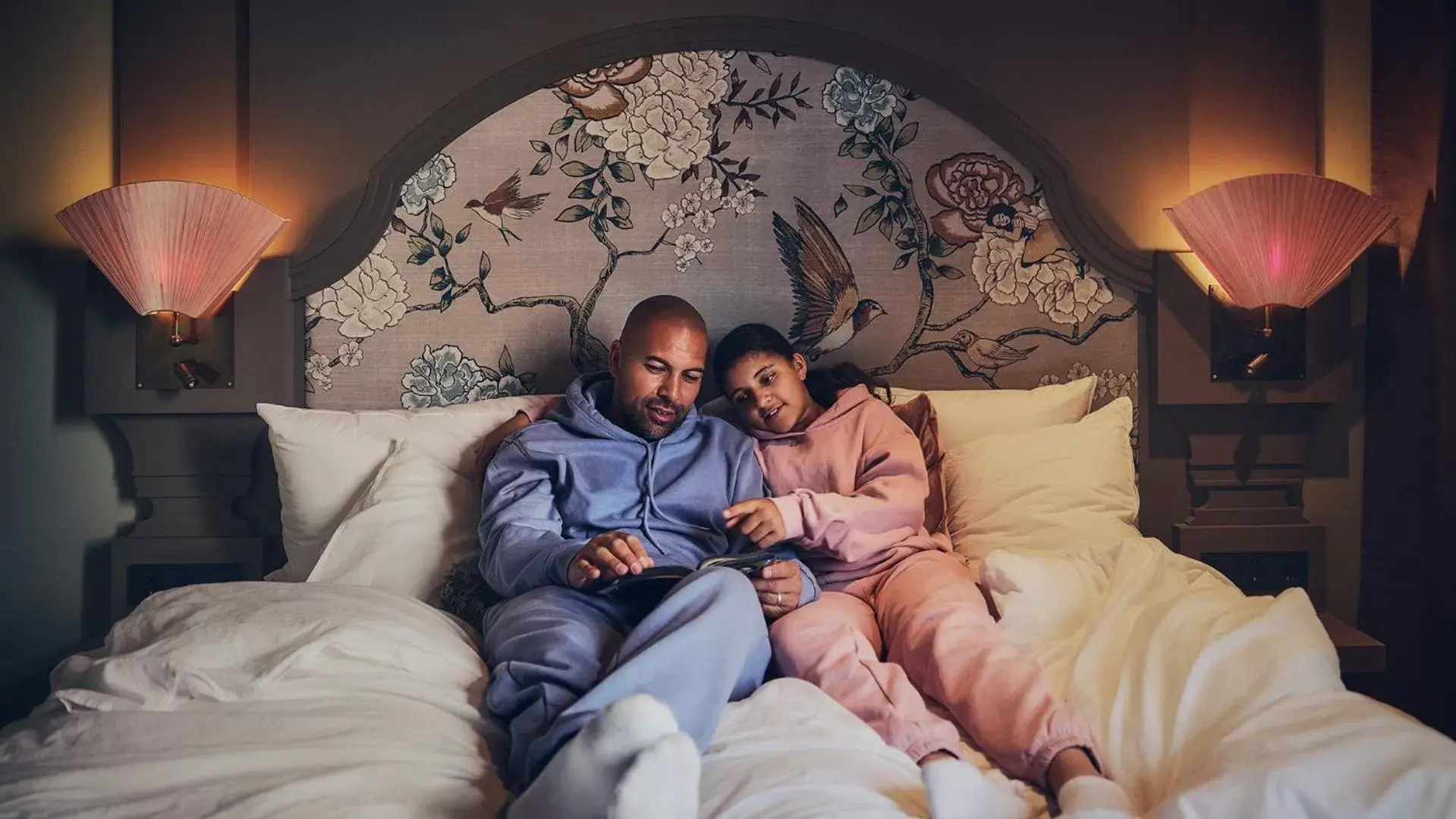 Property building, Bed in Liseberg Grand Curiosa Hotel Property building, Bed in Liseberg Grand Curiosa Hotel