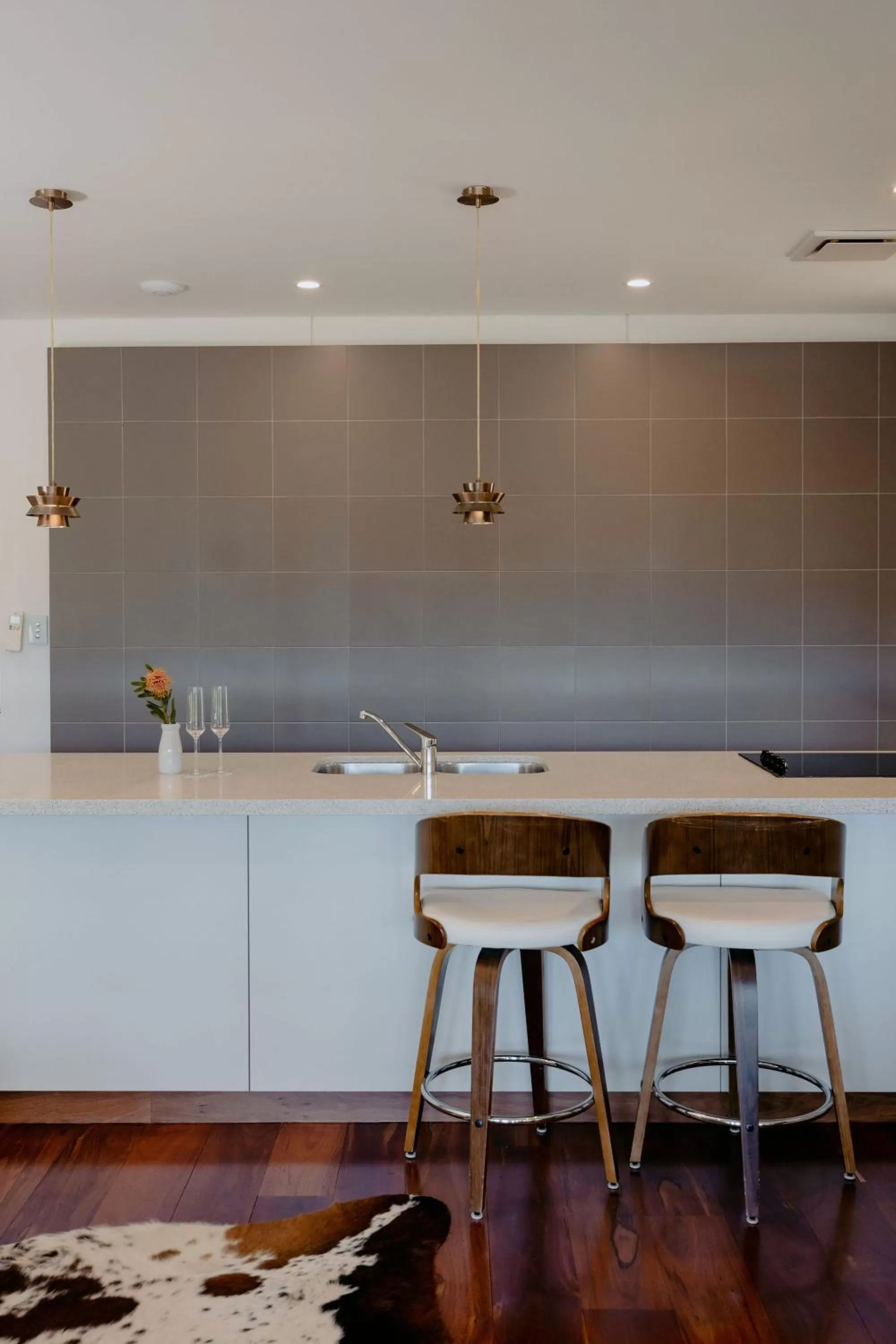 Kitchen or kitchenette in Losari Retreat