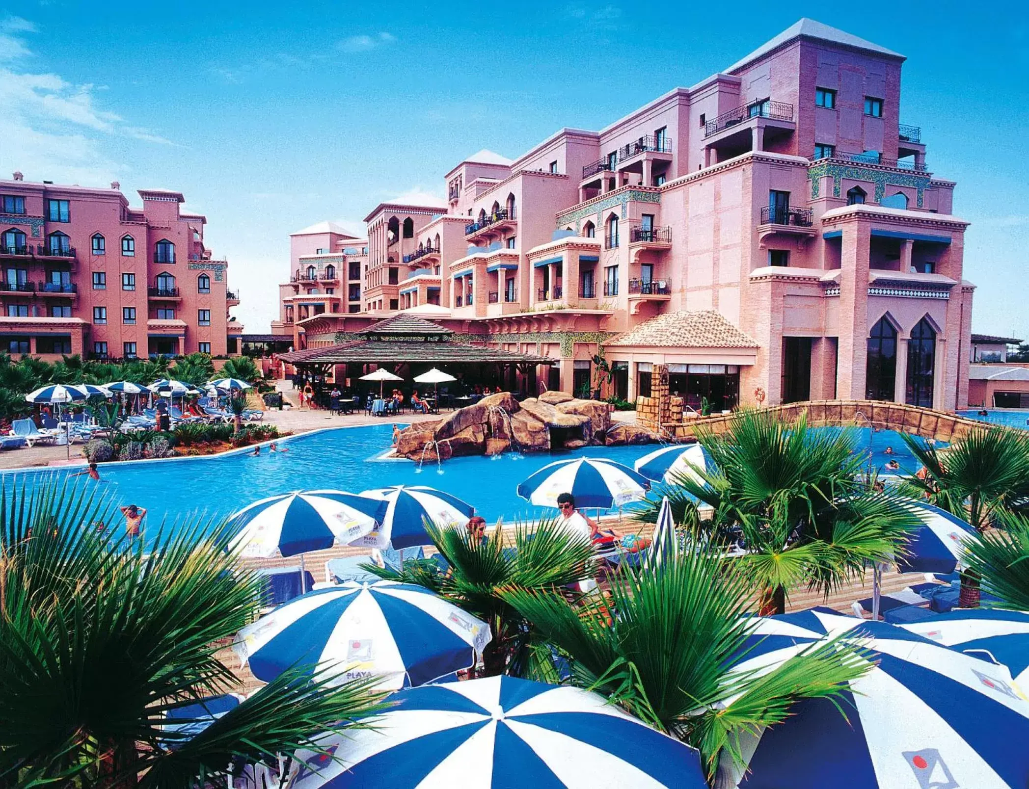 Swimming Pool in Playacanela Hotel