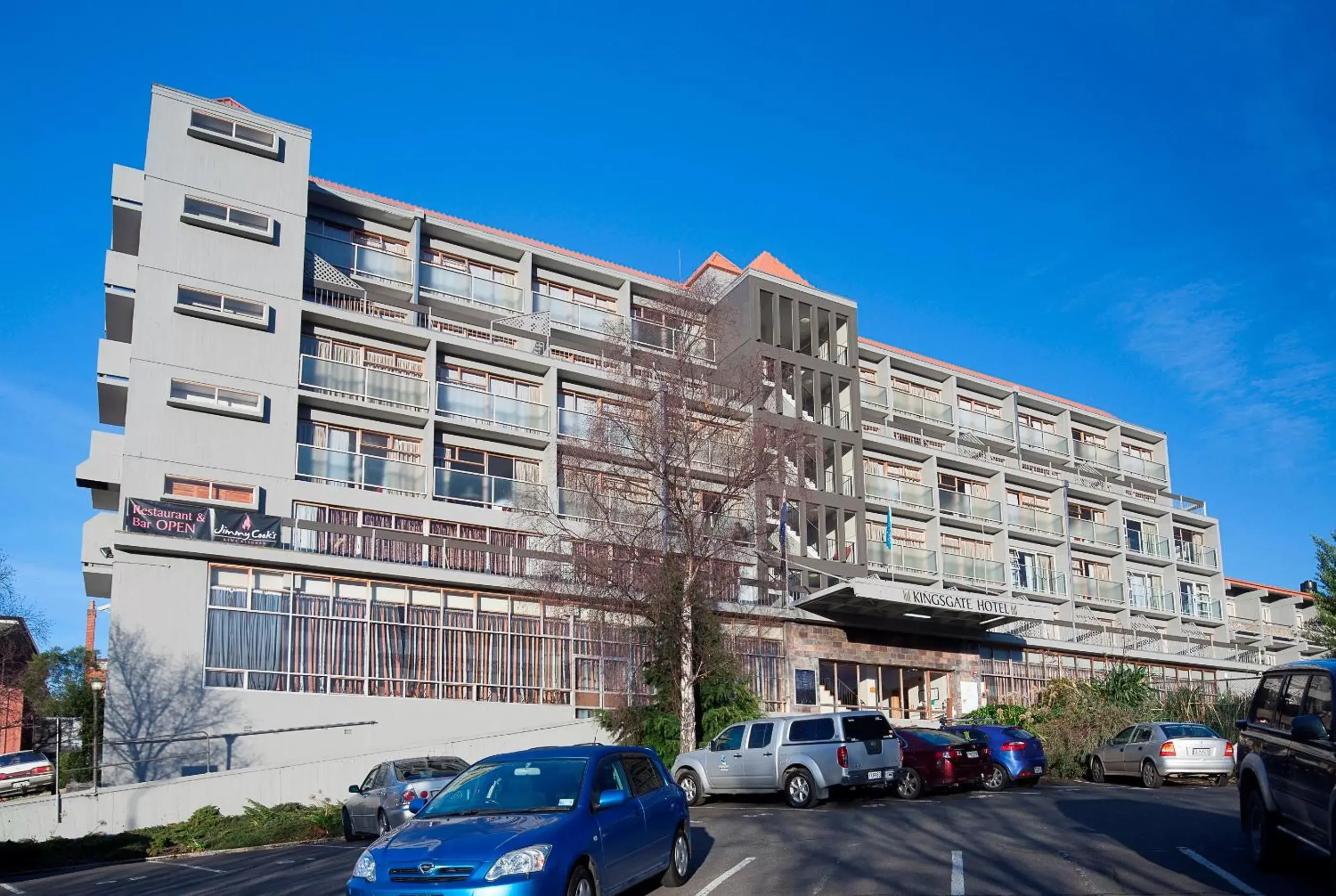 Facade/entrance, Property Building in Kingsgate Hotel Dunedin