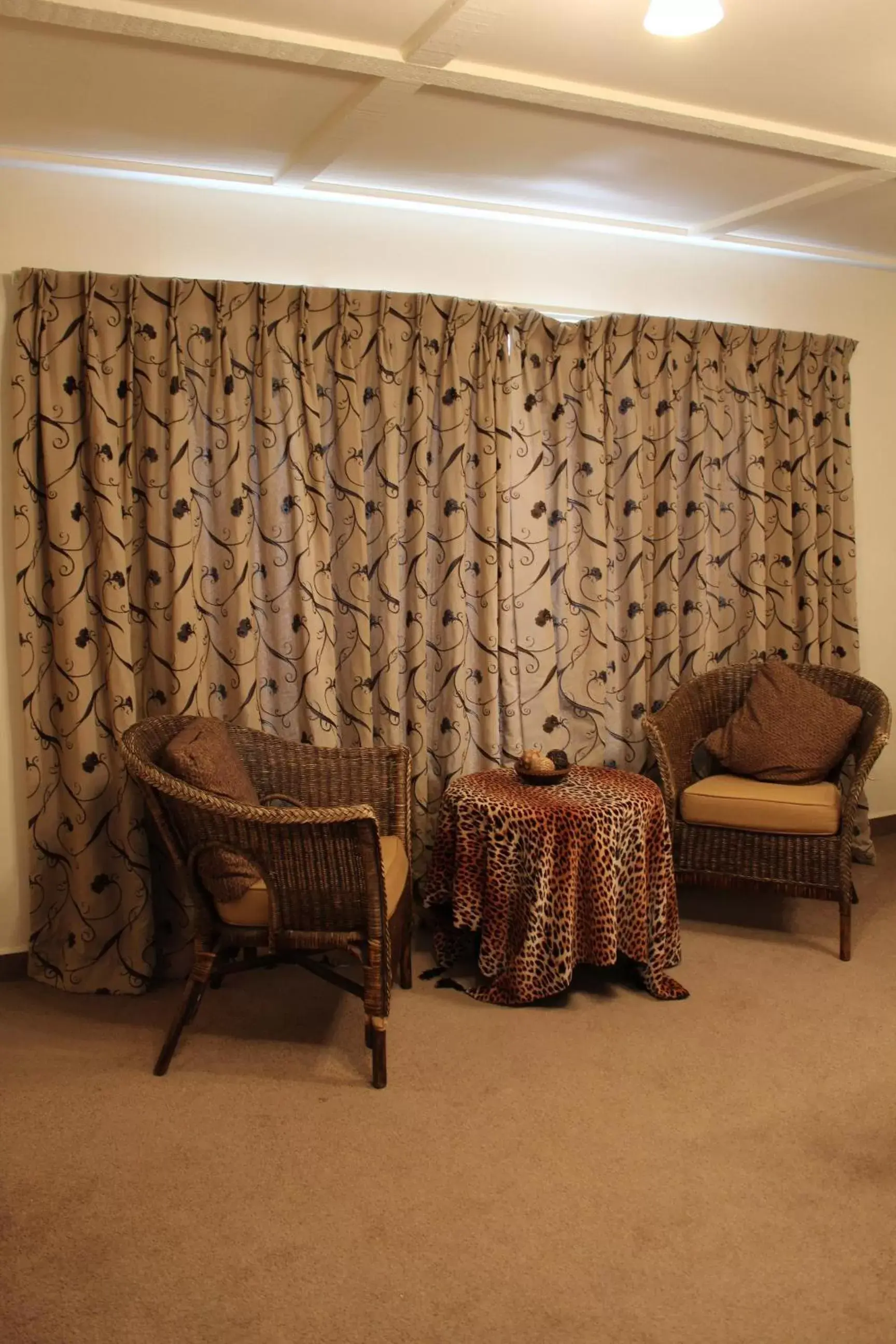 Seating Area in Tudor Manor Bed & Breakfast