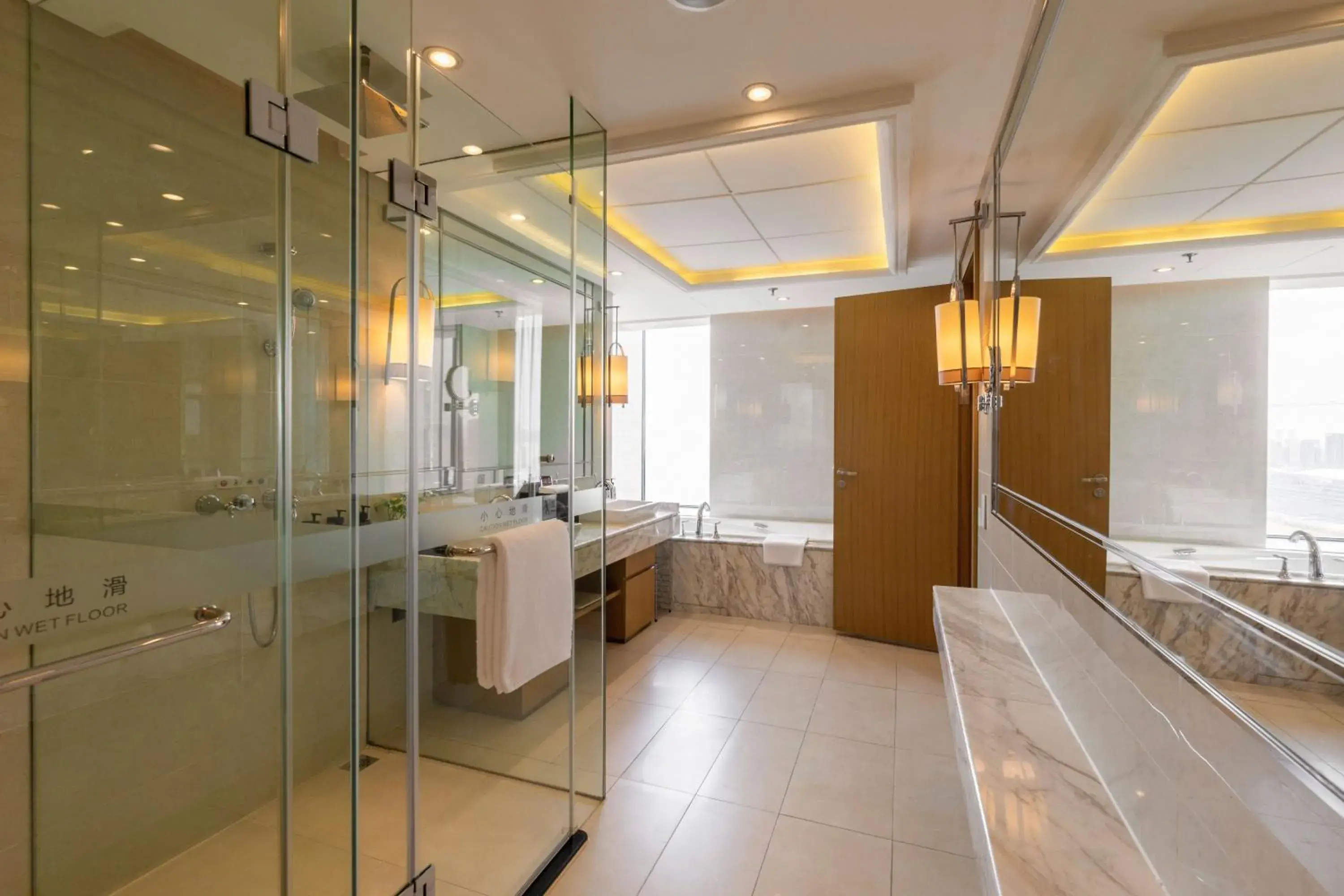 Toilet, Bathroom in The Yun Hotel Hankou