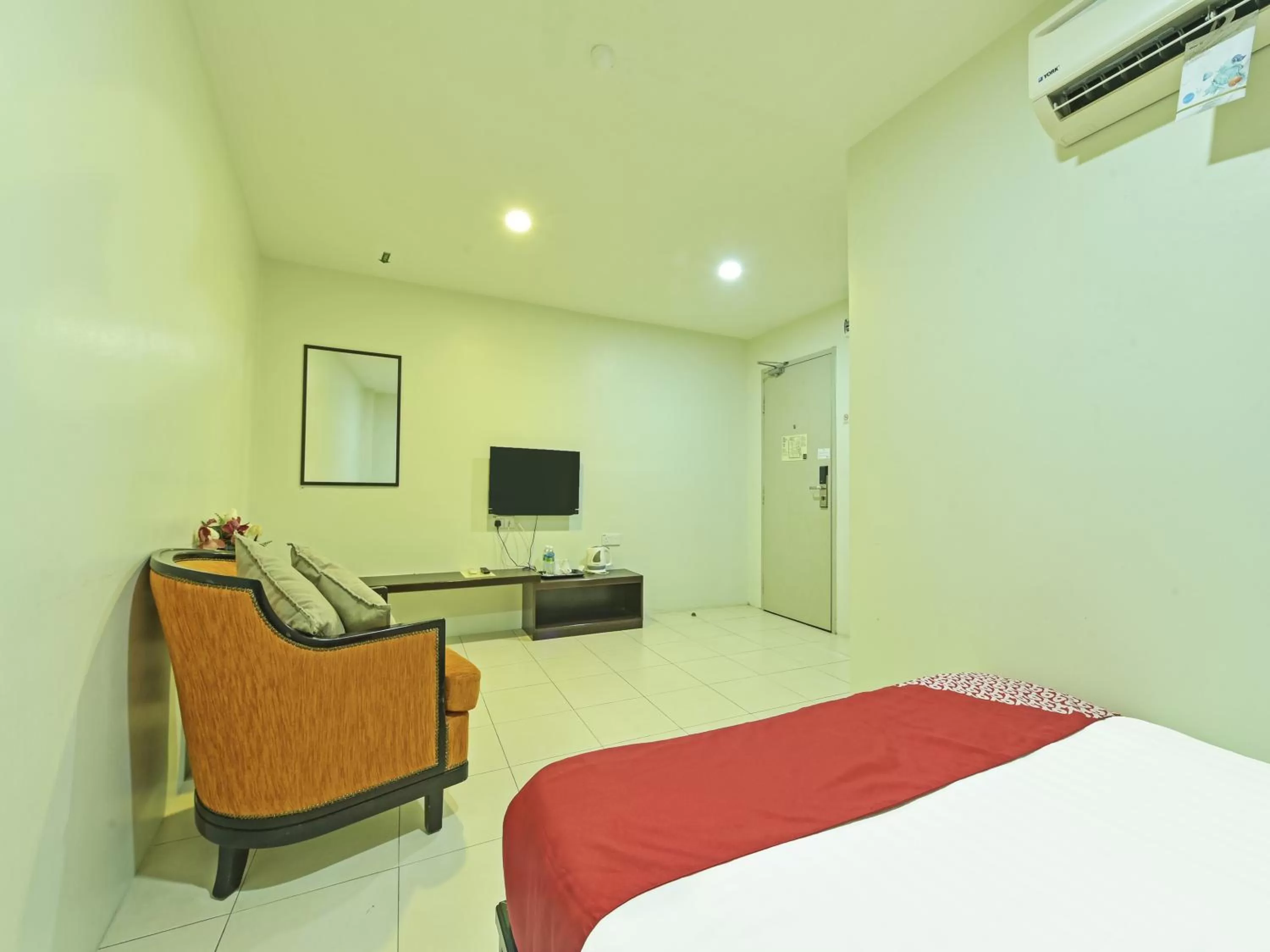 Super OYO Capital O 90545 Ho Hotel