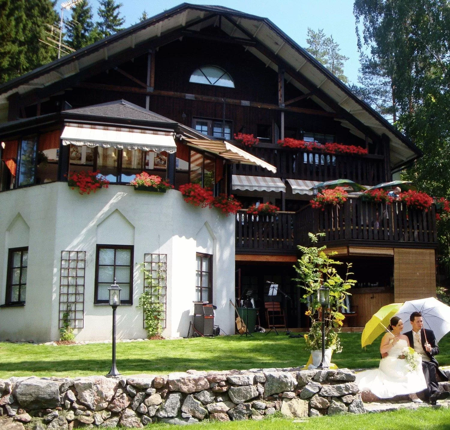 Property building in Cronin's Guesthouse Bed & Breakfast