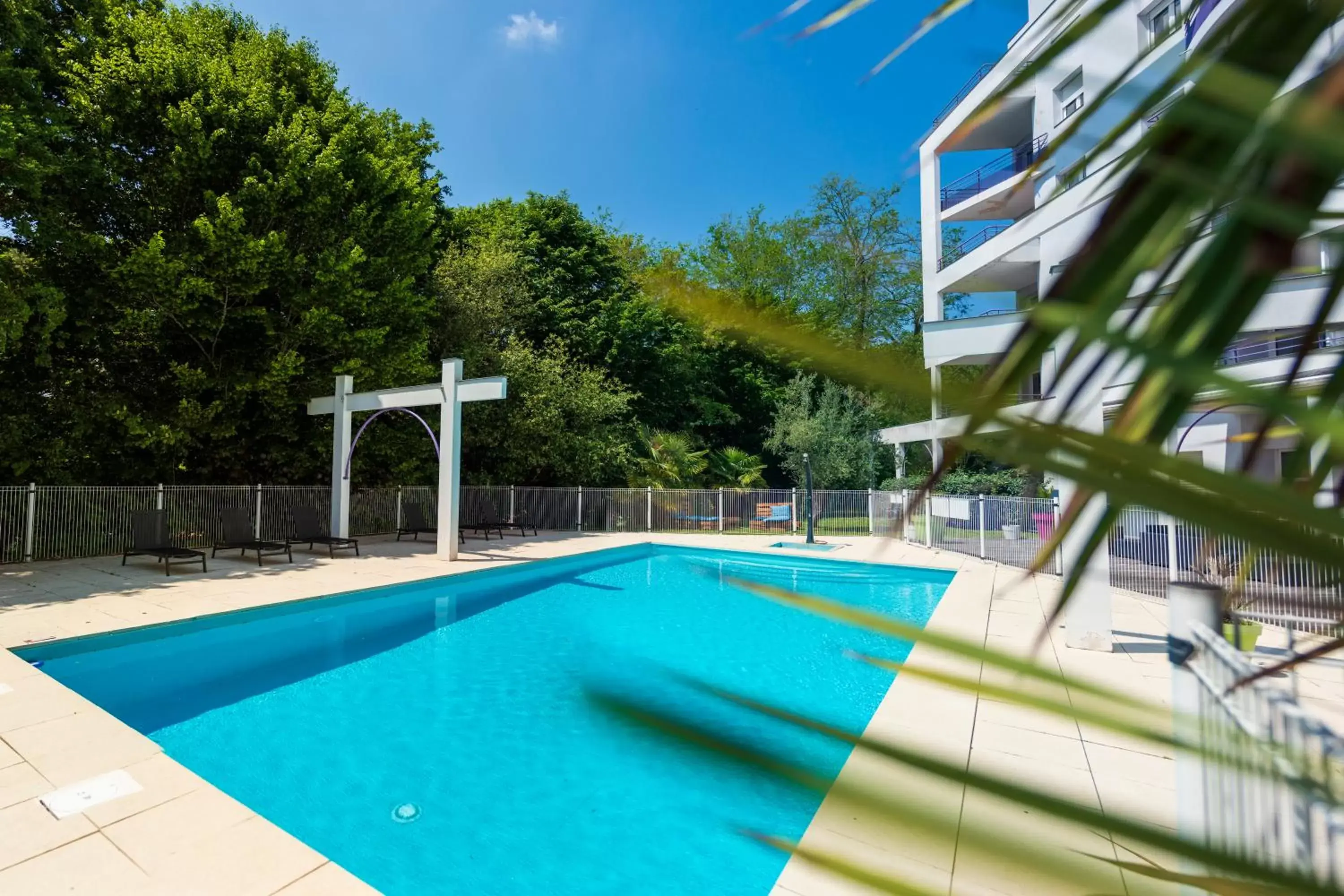 Swimming Pool in CERISE Dax - Les Jardins du Lac