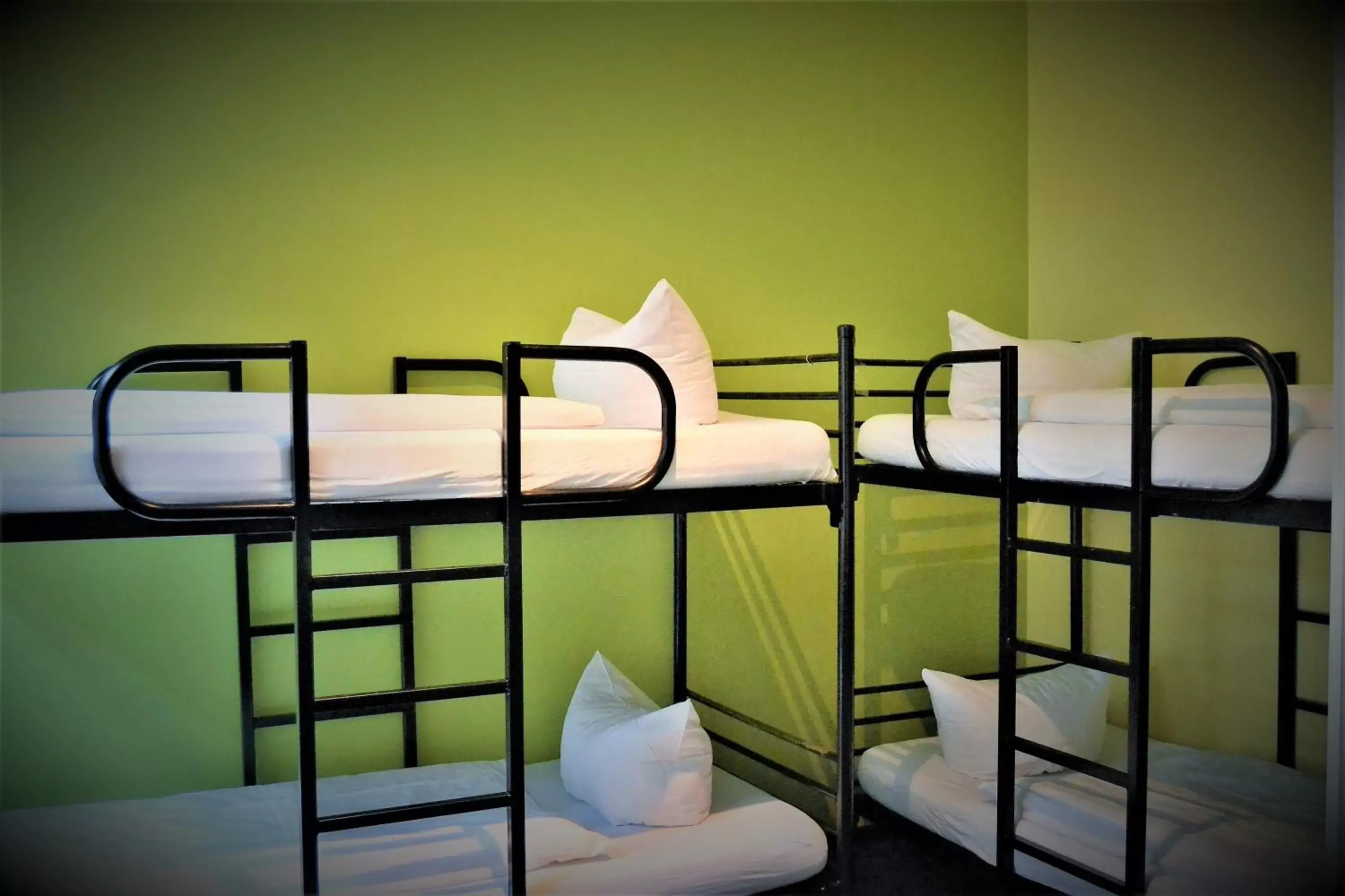 bunk bed in Singer109 Hotel & Hostel