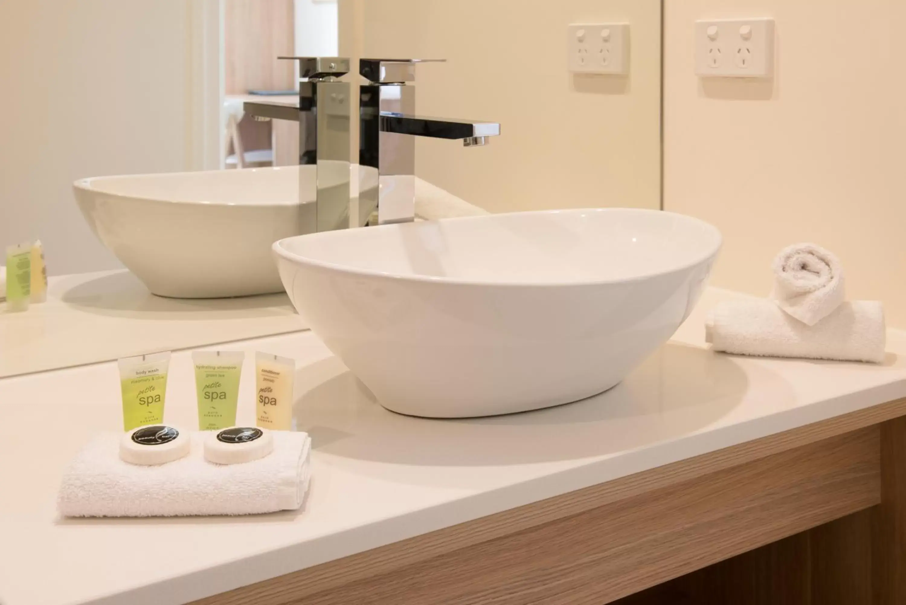 Bathroom in Boathouse Resort Studios and Suites