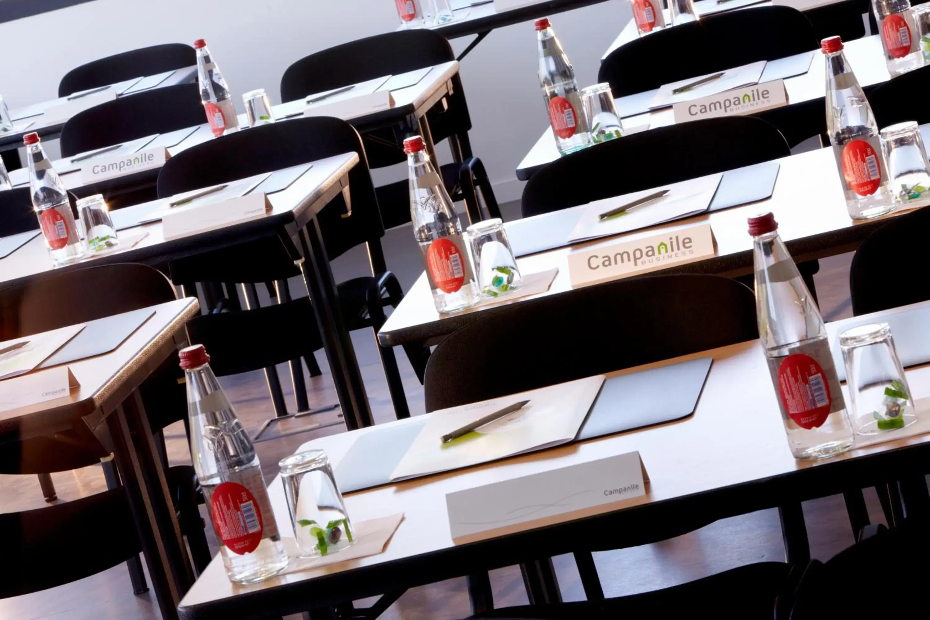Business facilities, Restaurant/Places to Eat in Campanile Toulouse Balma - Cité de l'Espace
