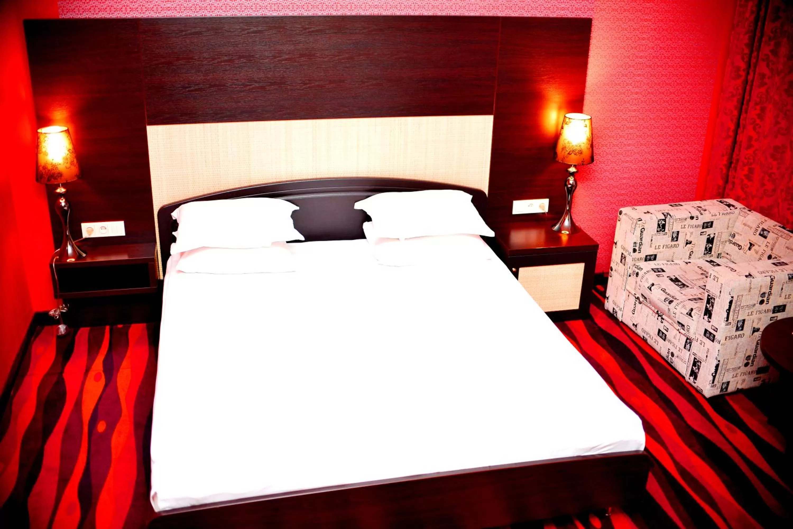 Bed in Sapar Standart Hotel