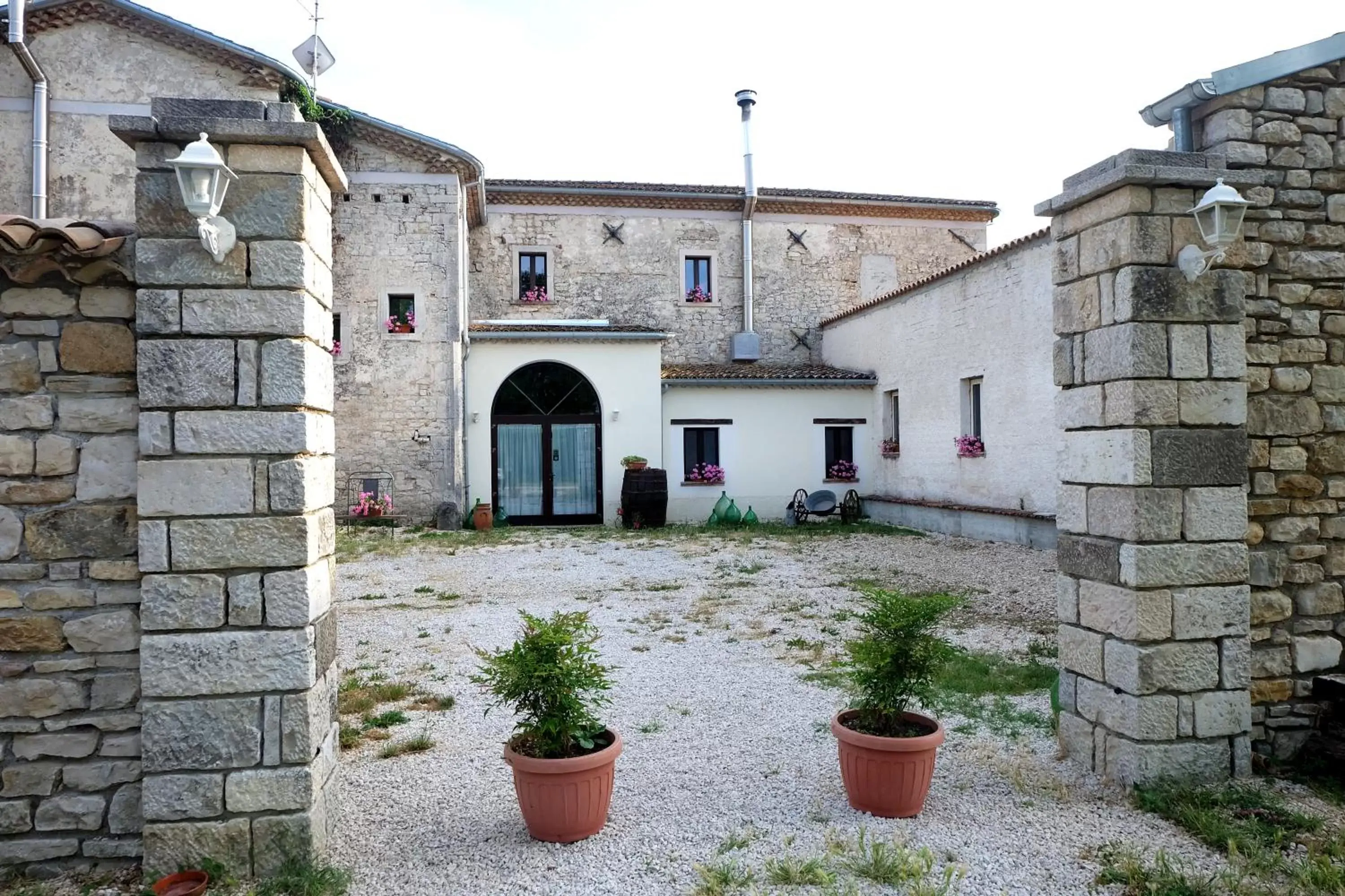 Property Building in Antica Taverna del Principe