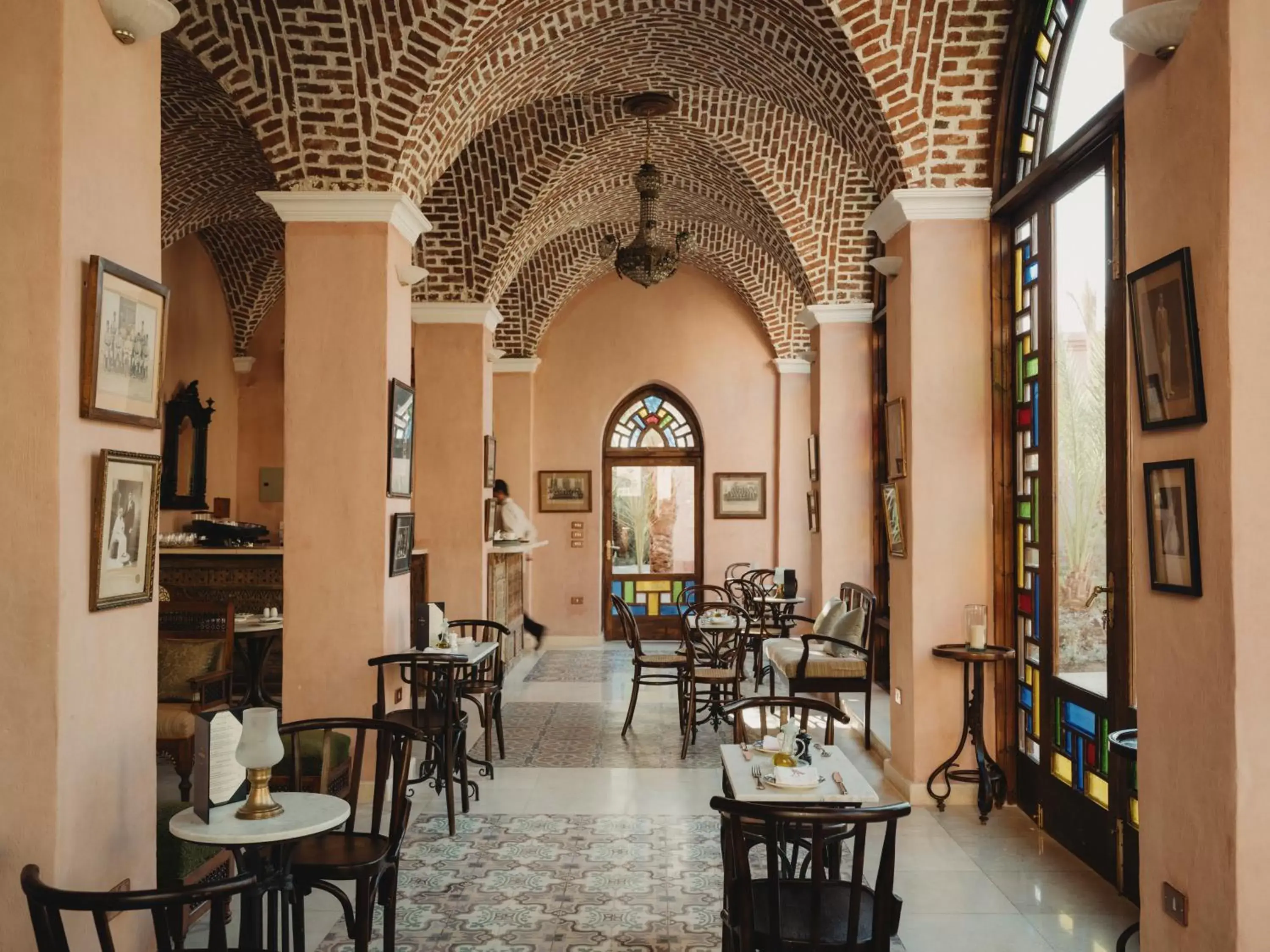 Restaurant/Places to Eat in Al Moudira Hotel