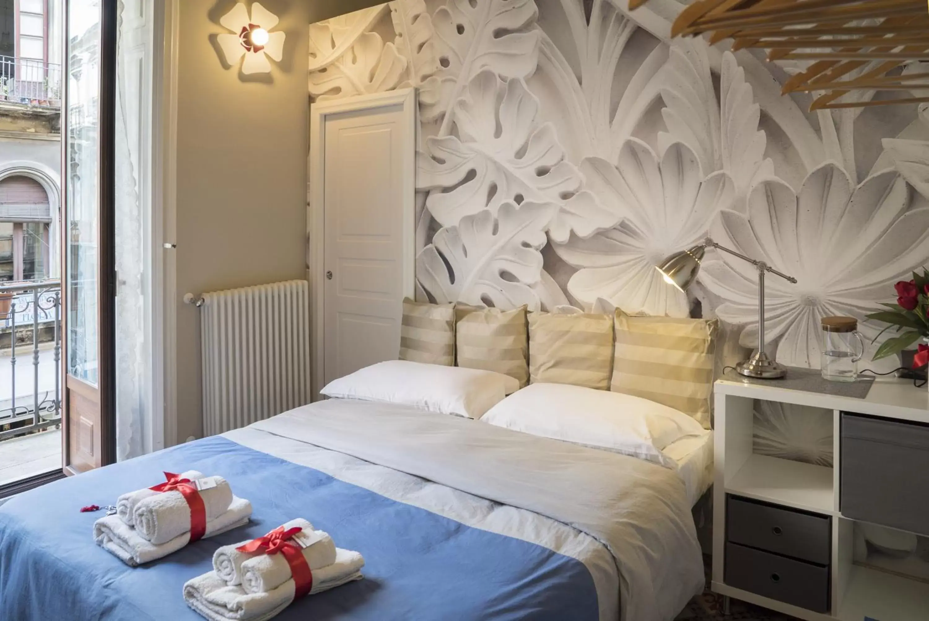 Bed in RossoCorallo B&B Bed in RossoCorallo B&B