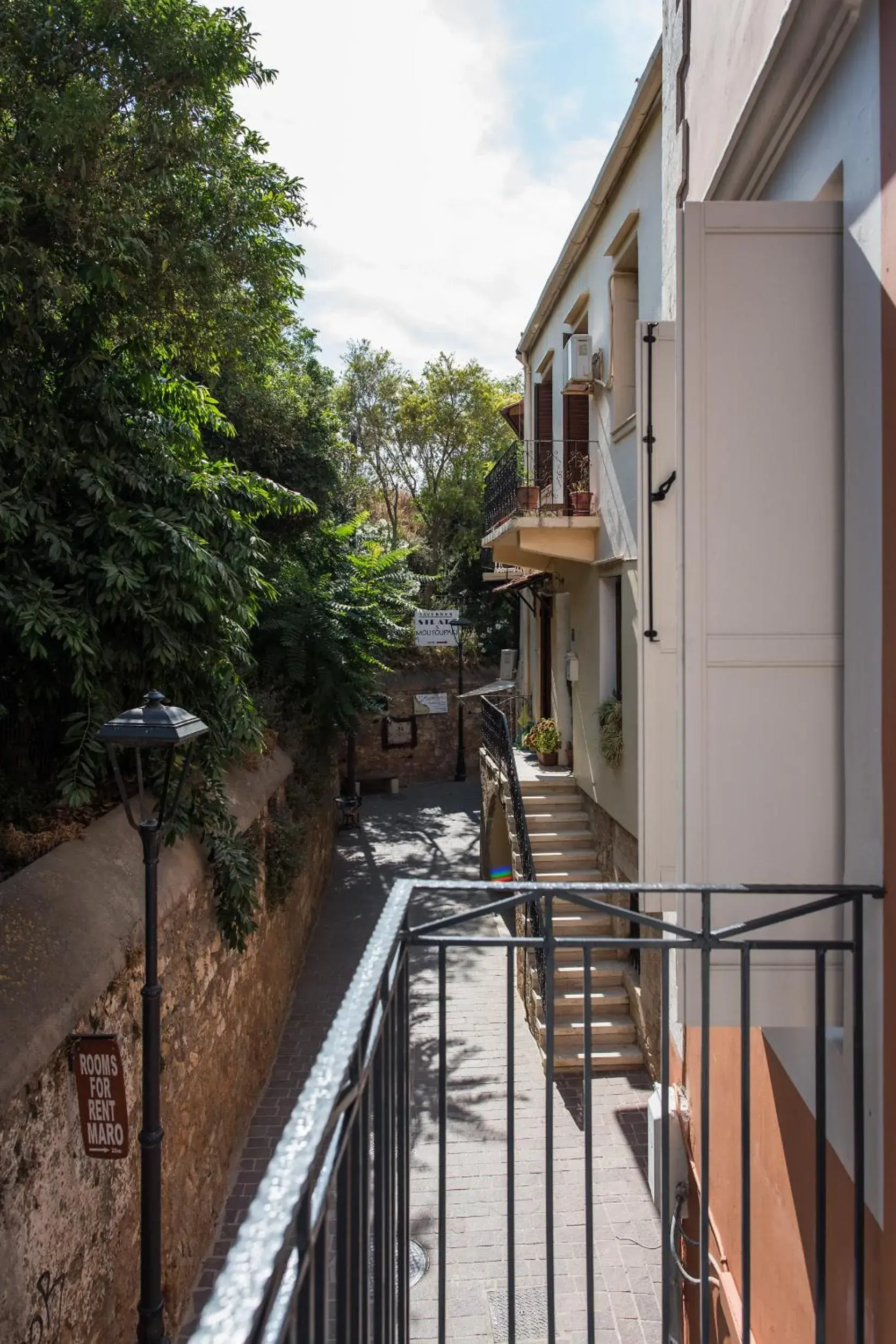 Street view, Balcony/Terrace in Elia Portou Due