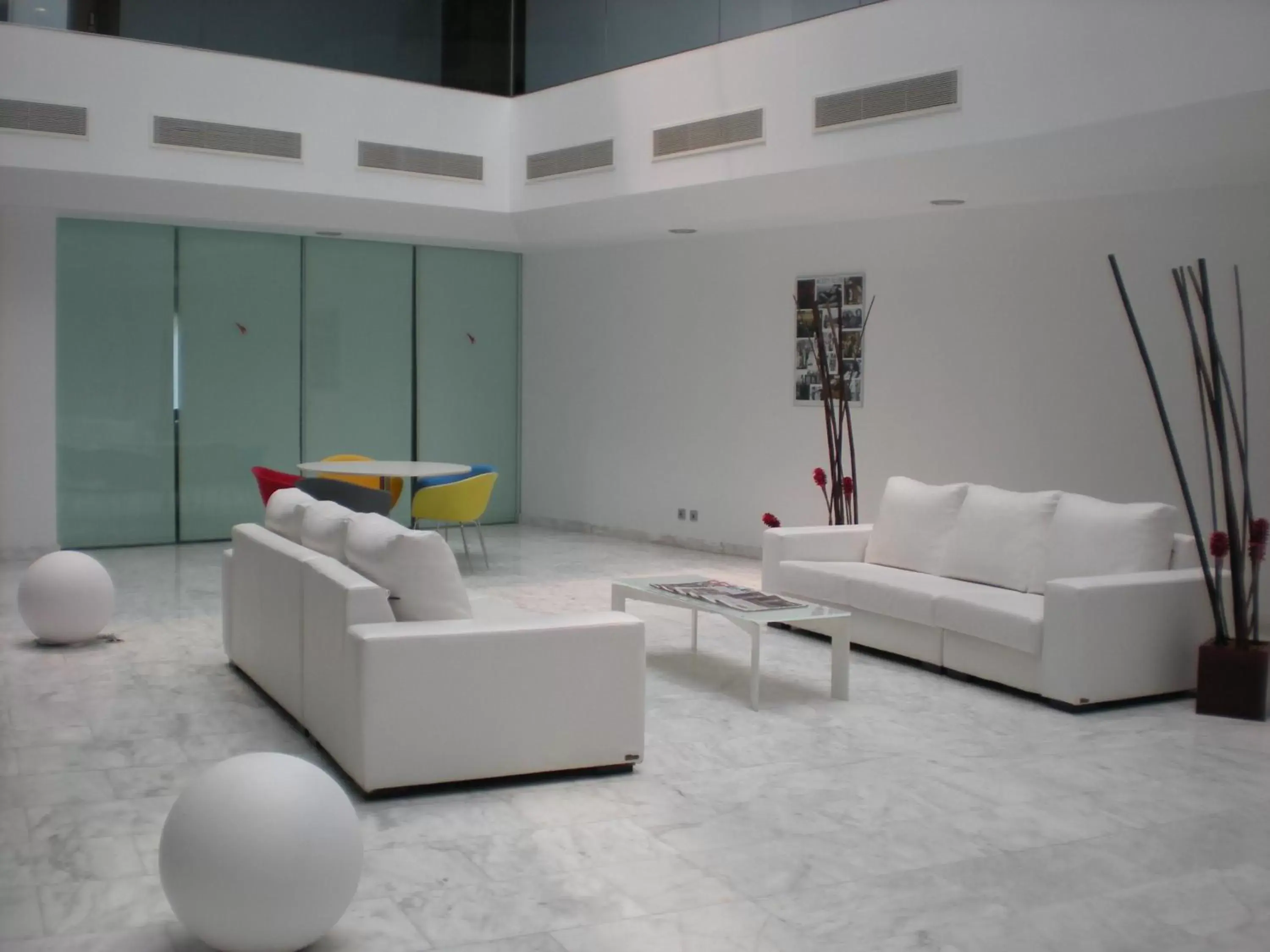 Communal lounge/ TV room, Seating Area in SPA Sercotel Odeón