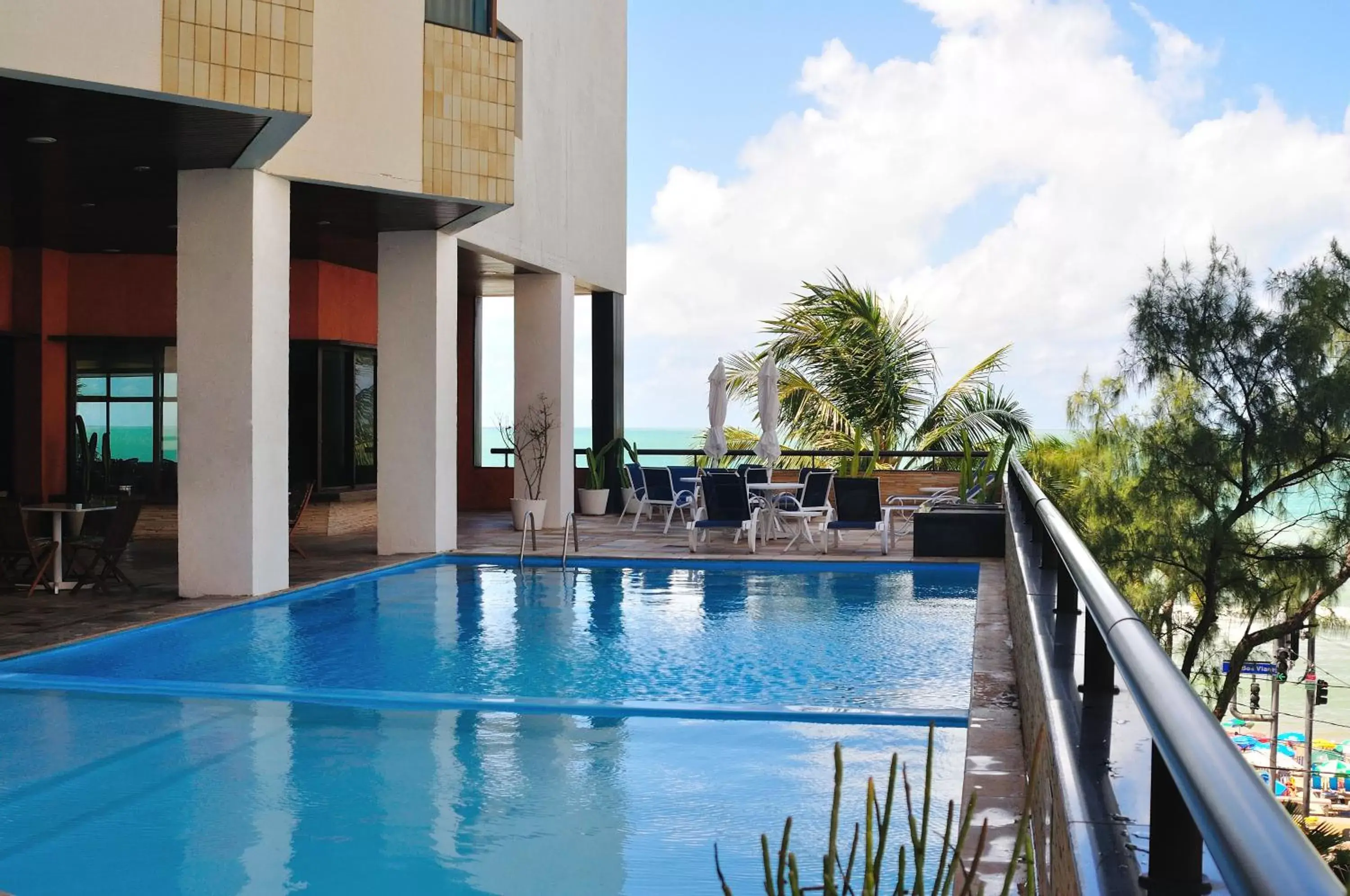 Property building, Swimming Pool in Grand Mercure Recife Boa Viagem