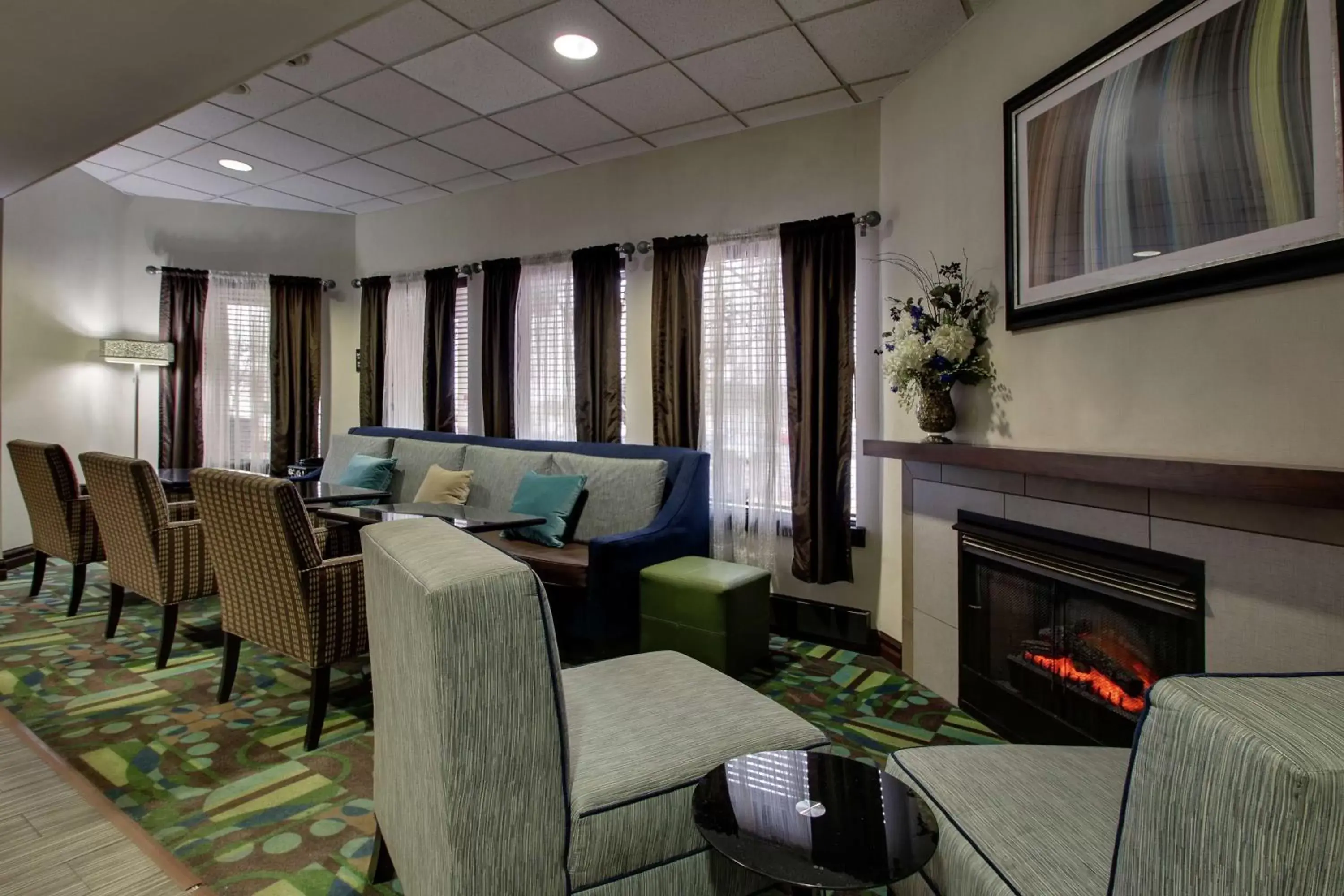 Lobby or reception, Restaurant/Places to Eat in Hampton Inn DuBois