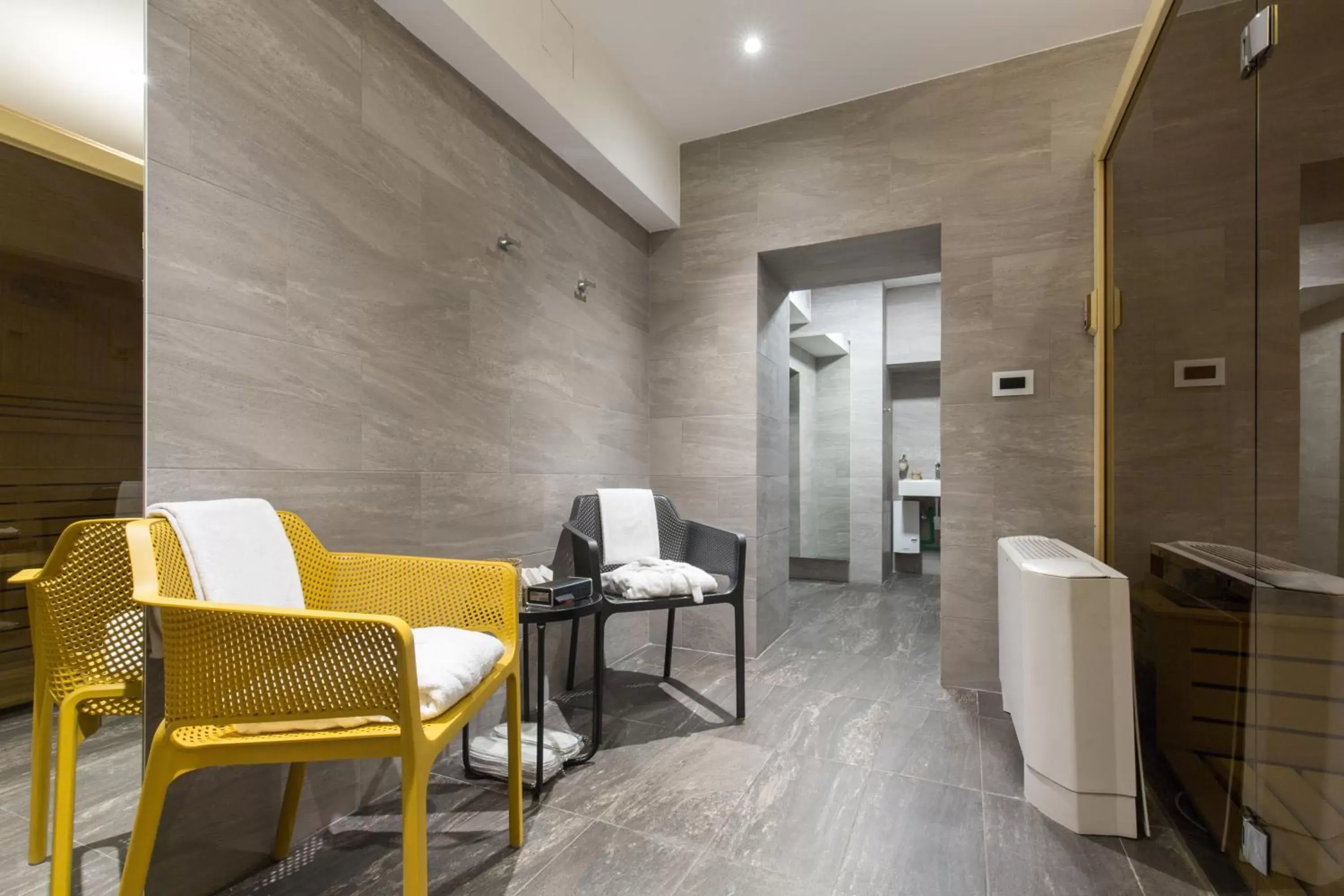 Spa and wellness centre/facilities in Public House Hotel Spa and wellness centre/facilities in Public House Hotel