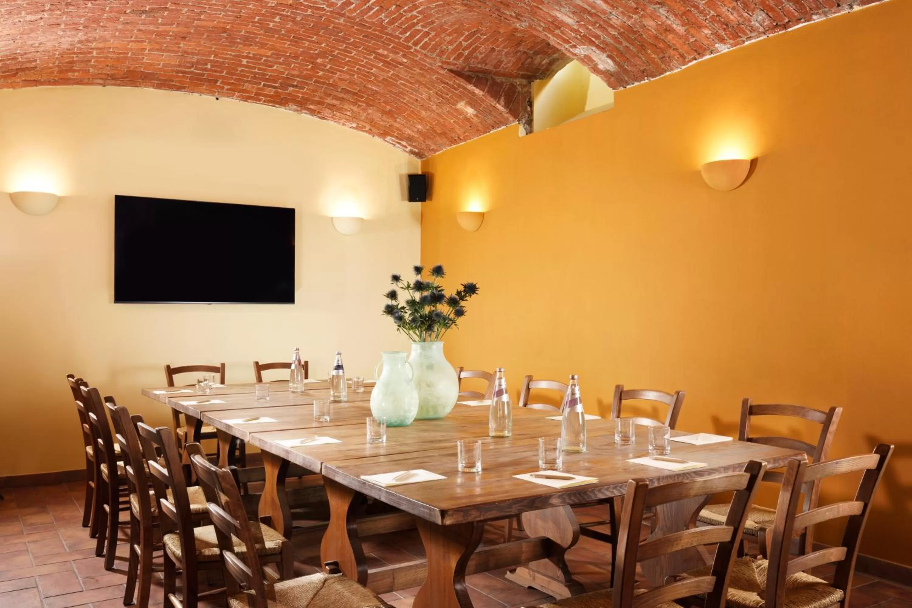 Meeting/conference room in Enterprise Hotel Design & Boutique