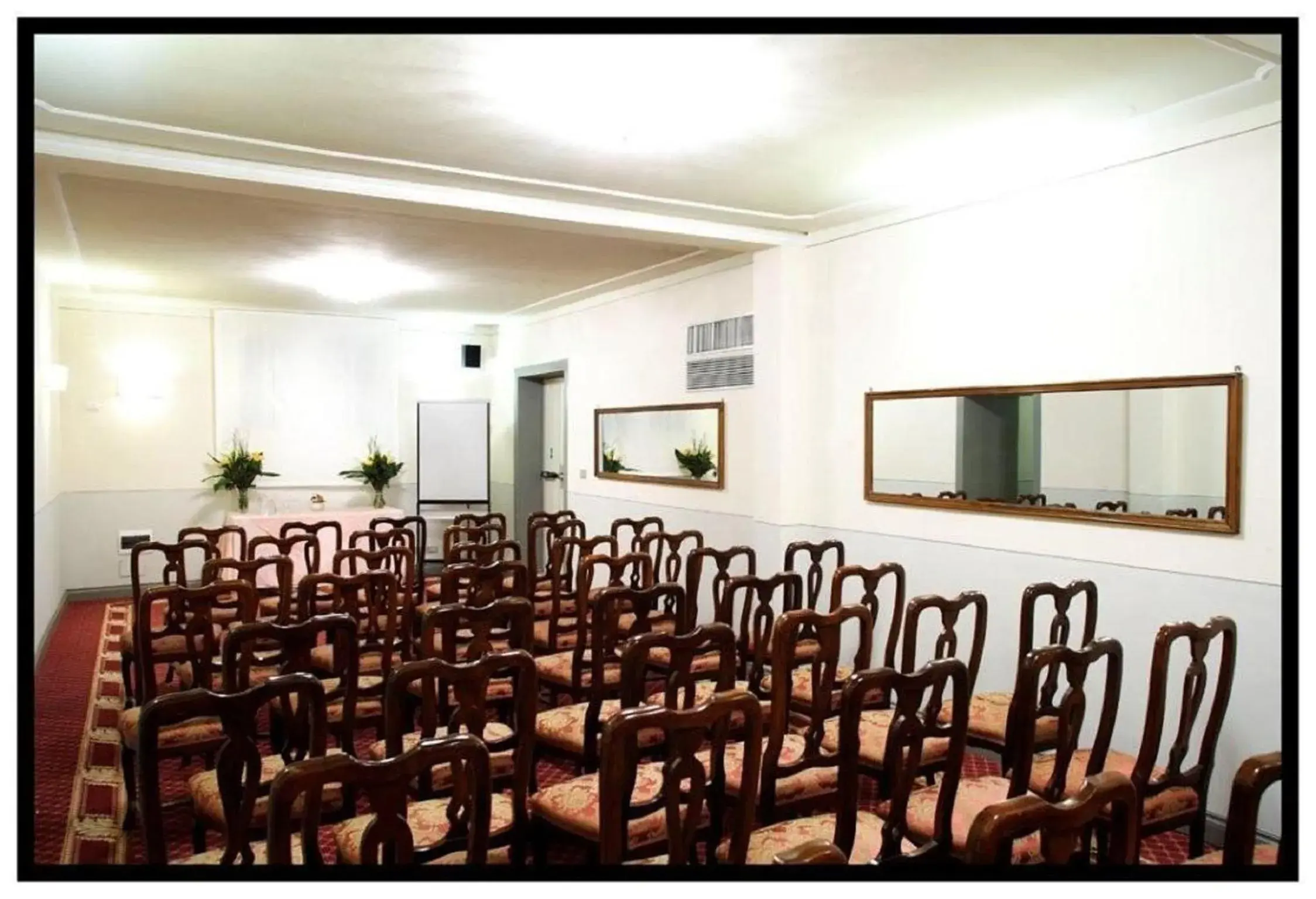 Banquet/Function facilities in Hotel Villa Carlotta