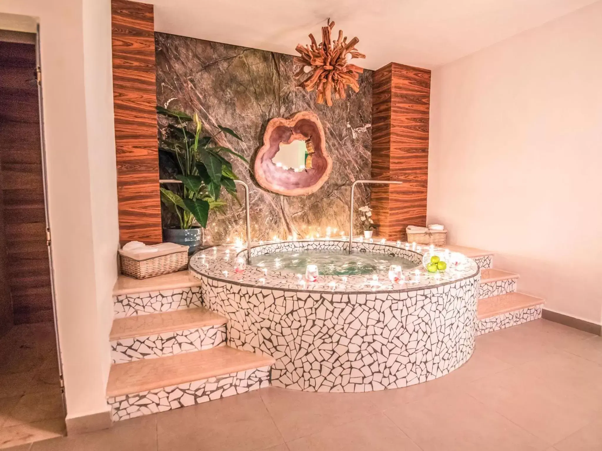 Spa and wellness centre/facilities in Wyndham Alltra Playa del Carmen Adults Only All Inclusive Spa and wellness centre/facilities in Wyndham Alltra Playa del Carmen Adults Only All Inclusive