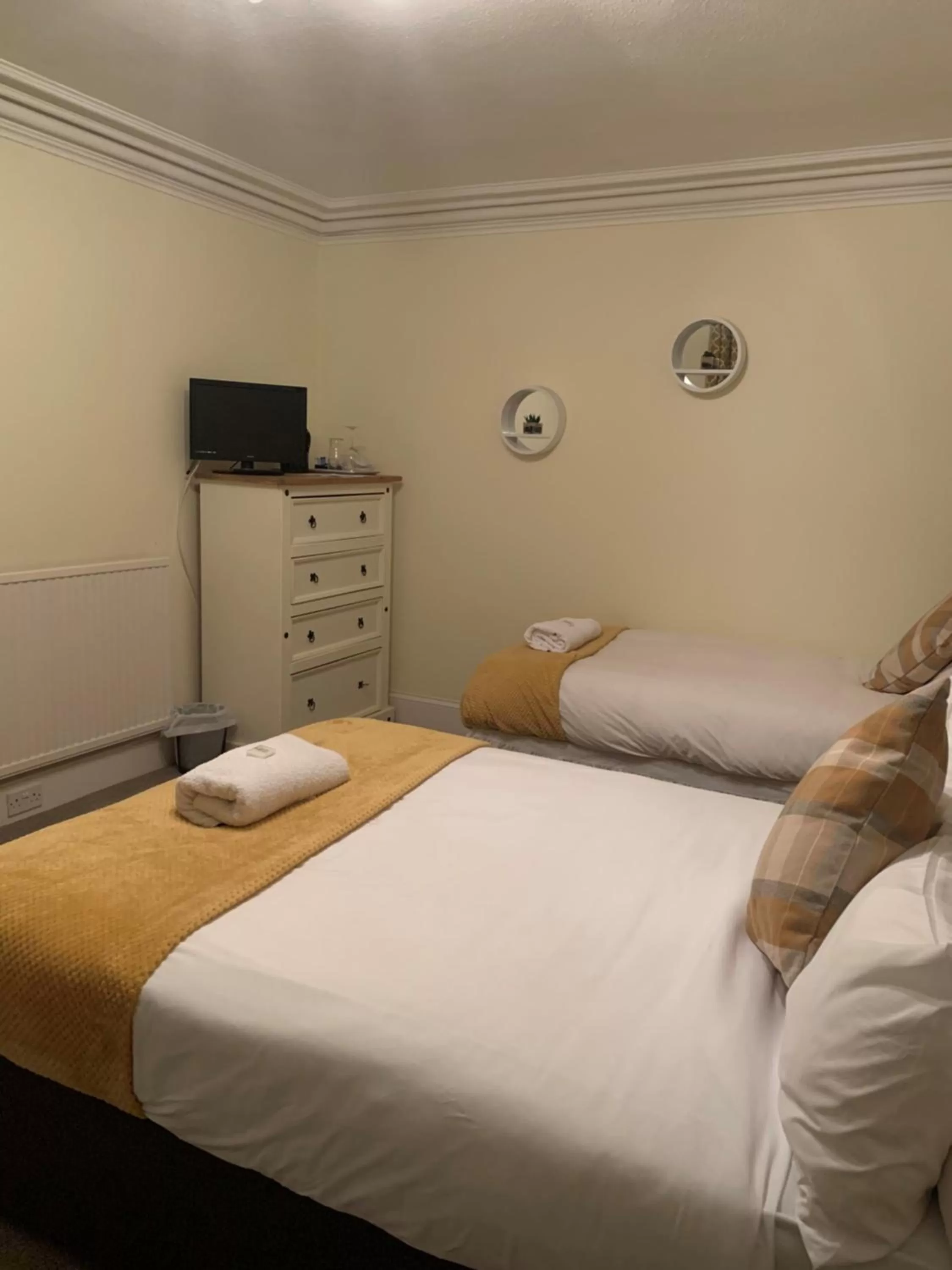 TV and multimedia, Bed in The Ship Inn