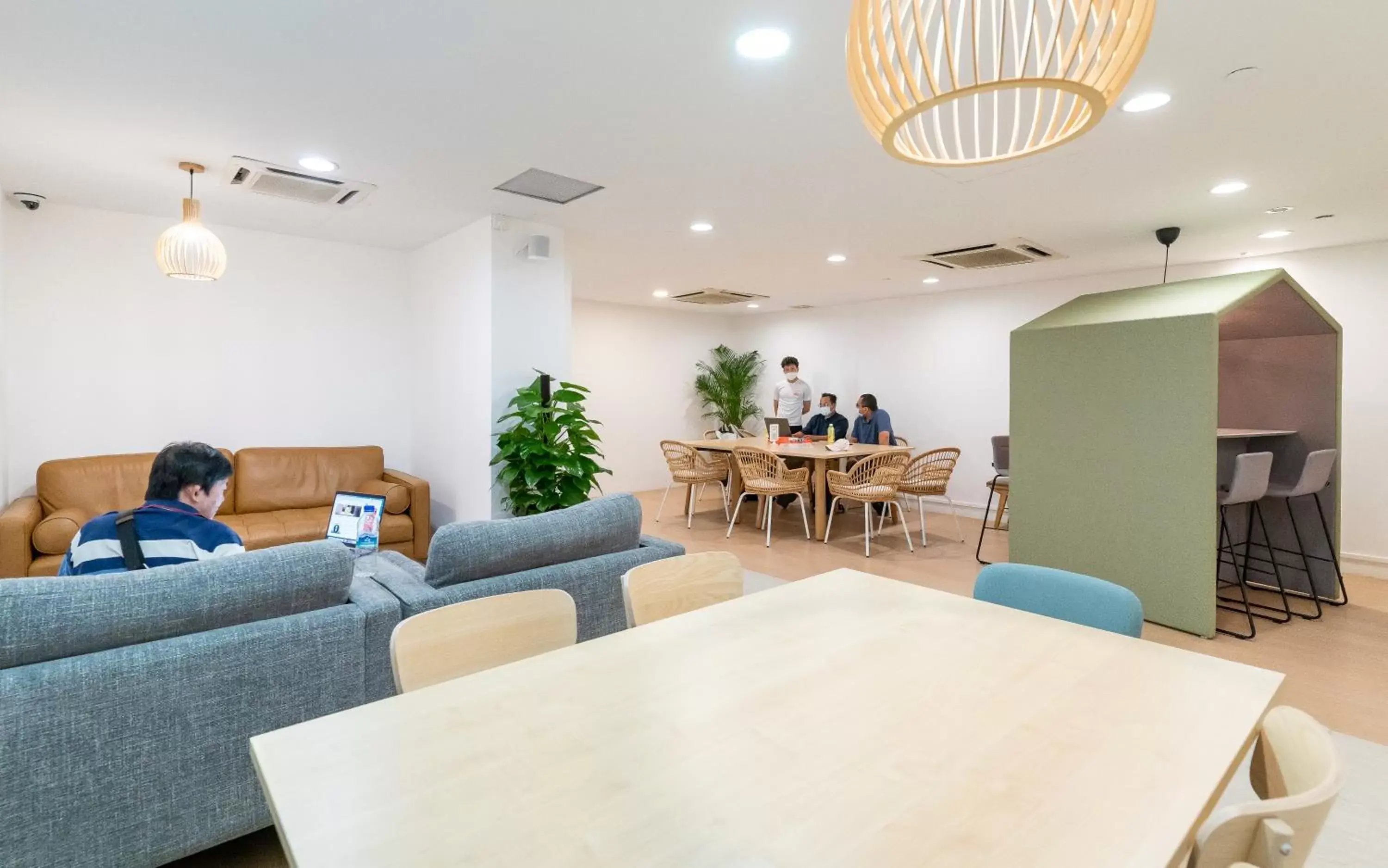 Property building in YMCA One Orchard Property building in YMCA One Orchard