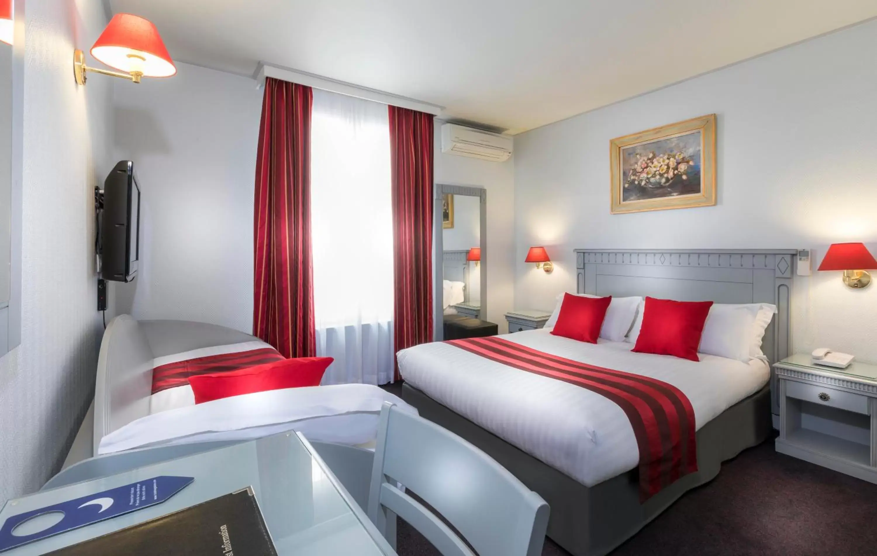 Bed in Agate Hôtel