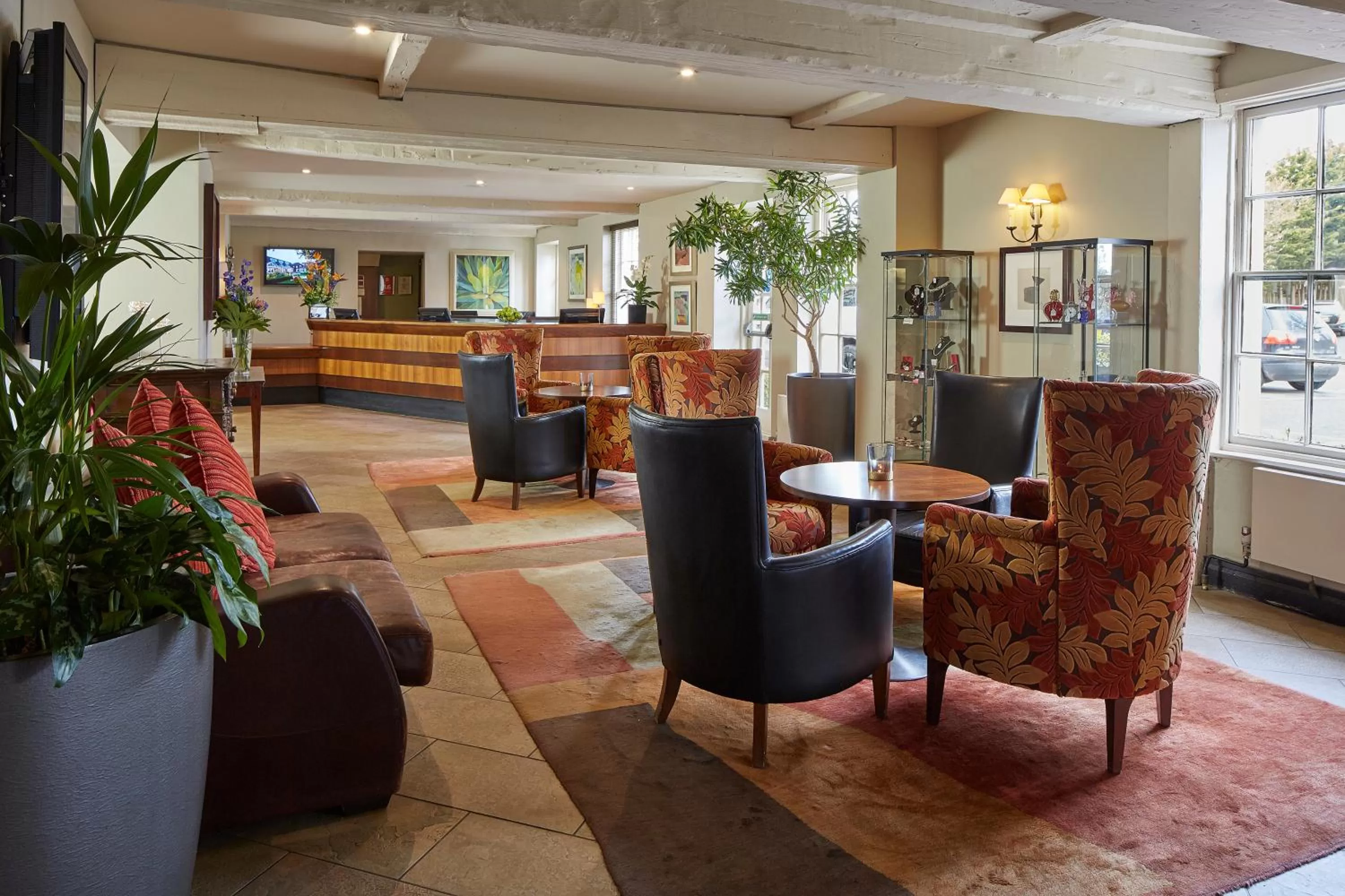 Communal lounge/ TV room in The Bull