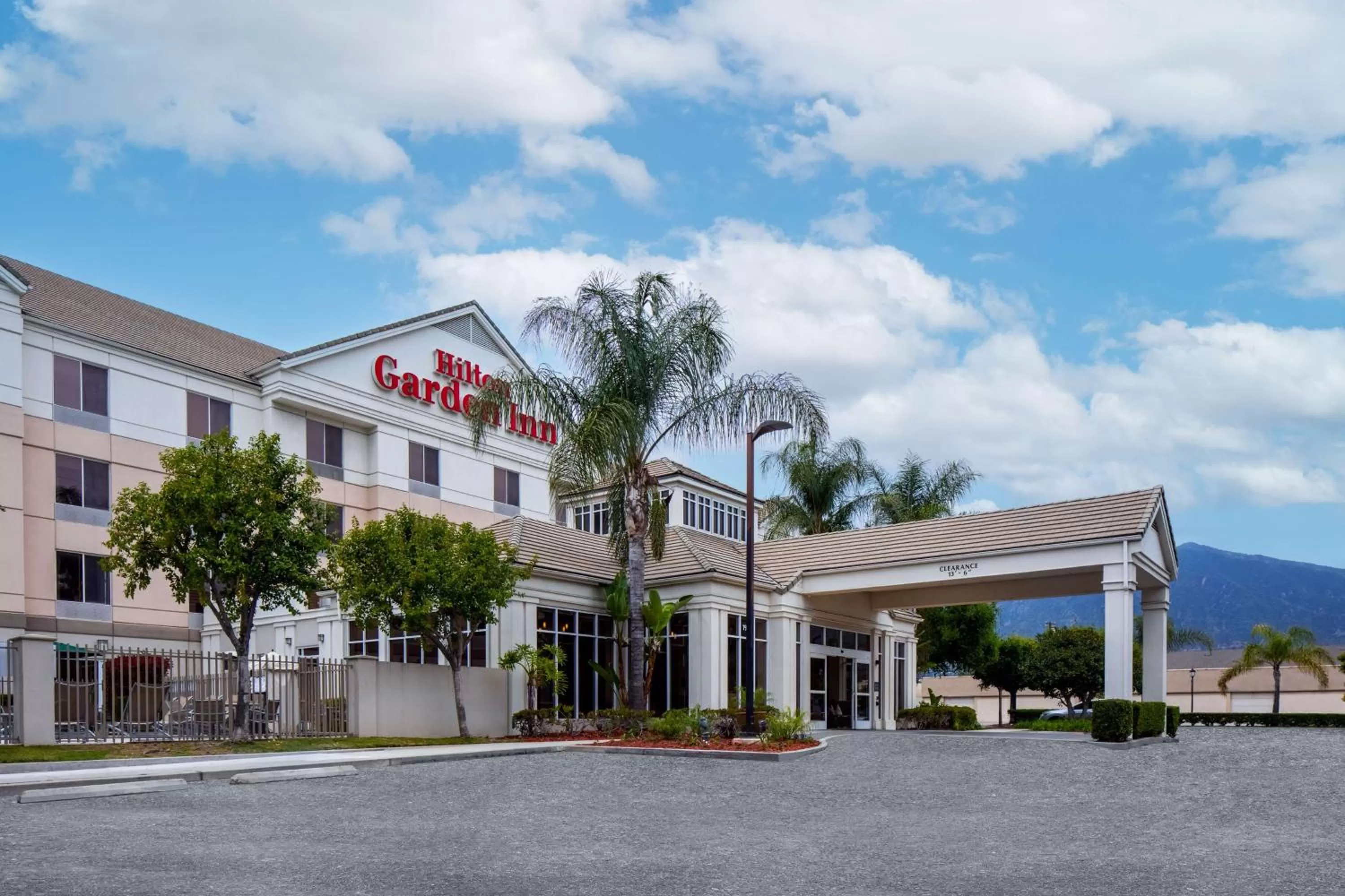 Property building in Hilton Garden Inn Arcadia/Pasadena Area