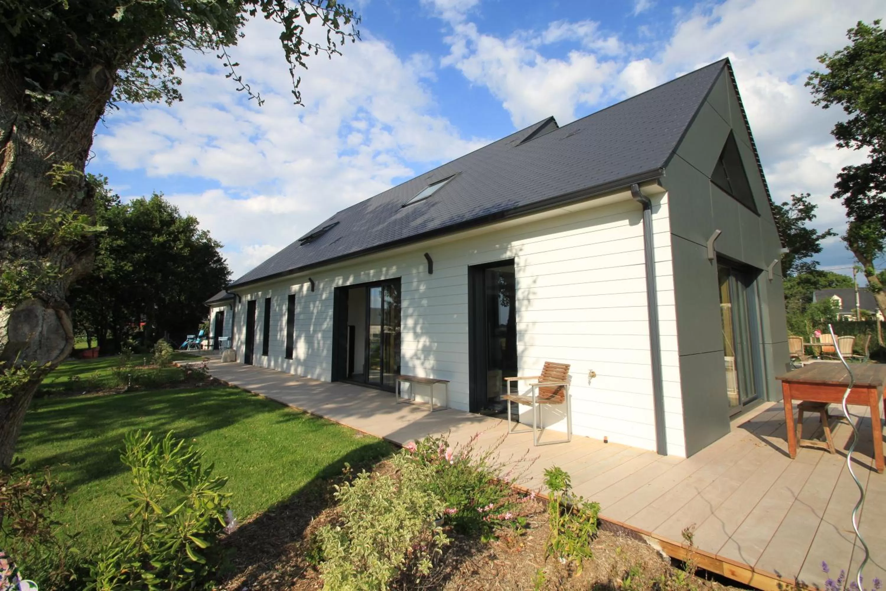 Facade/entrance, Property Building in La Balade des Marais