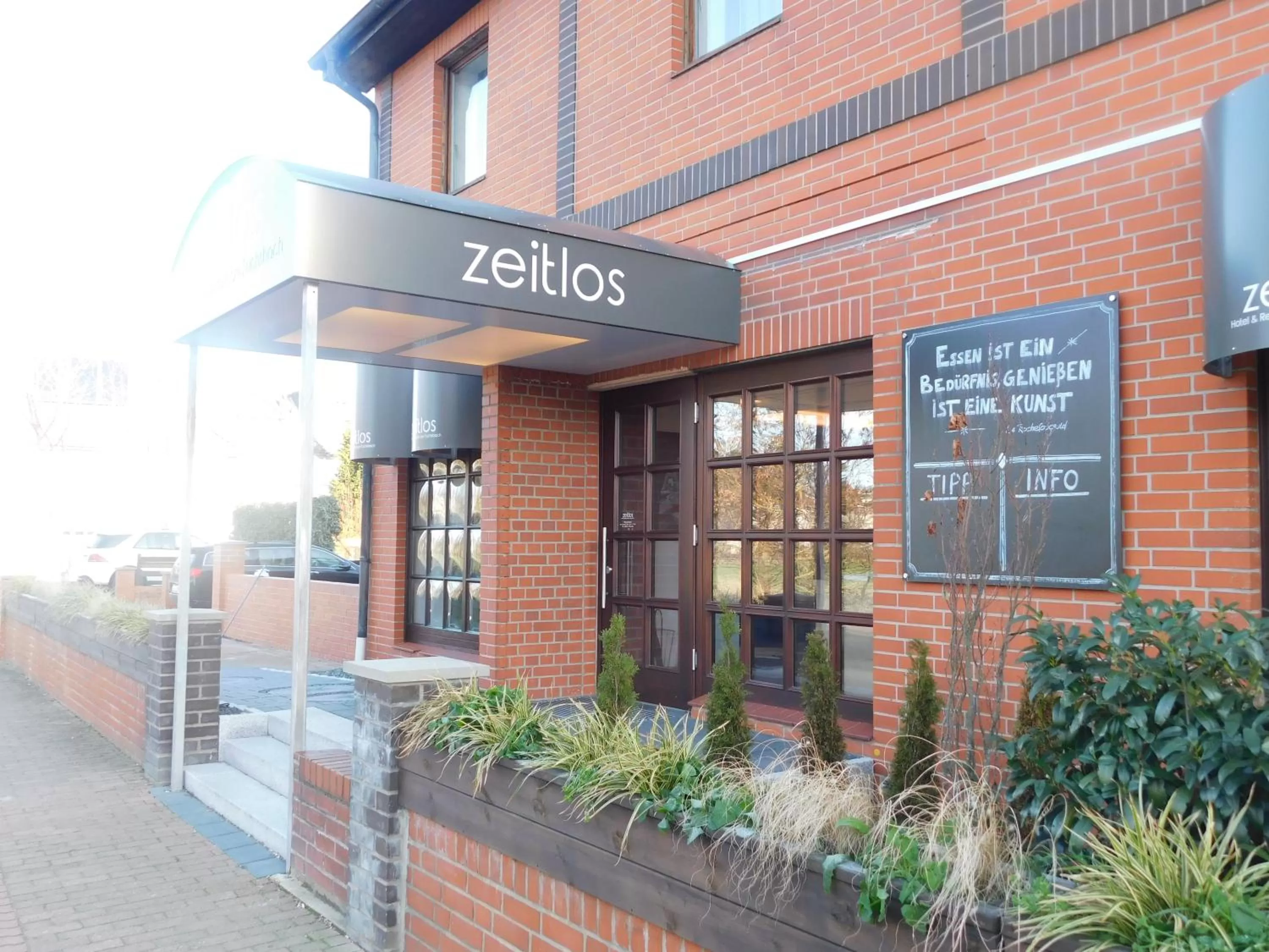 Restaurant/places to eat in zeitlos Hotel und Restaurant am Fuchsbach