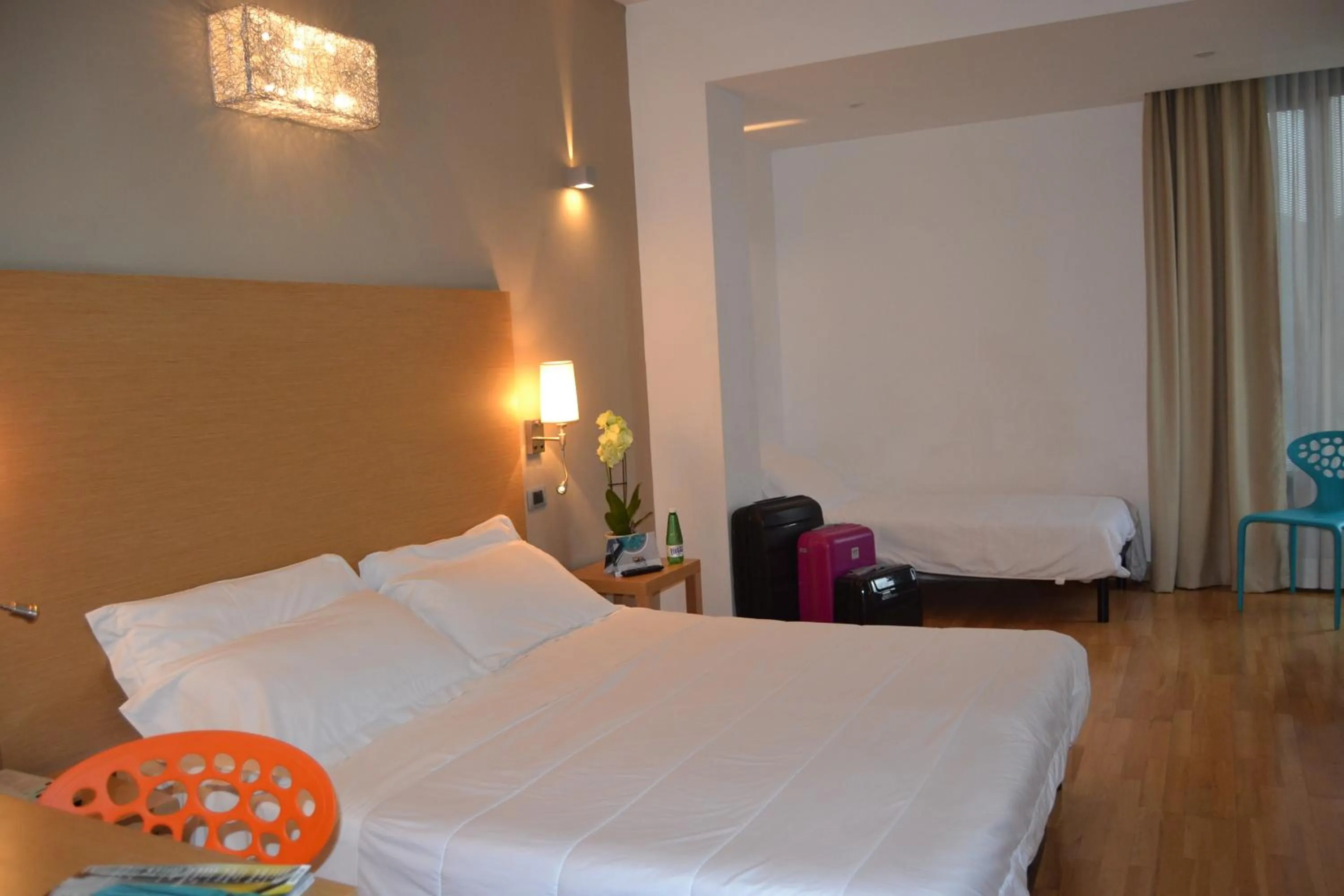 Bedroom, Bed in Atlantic Park Hotel