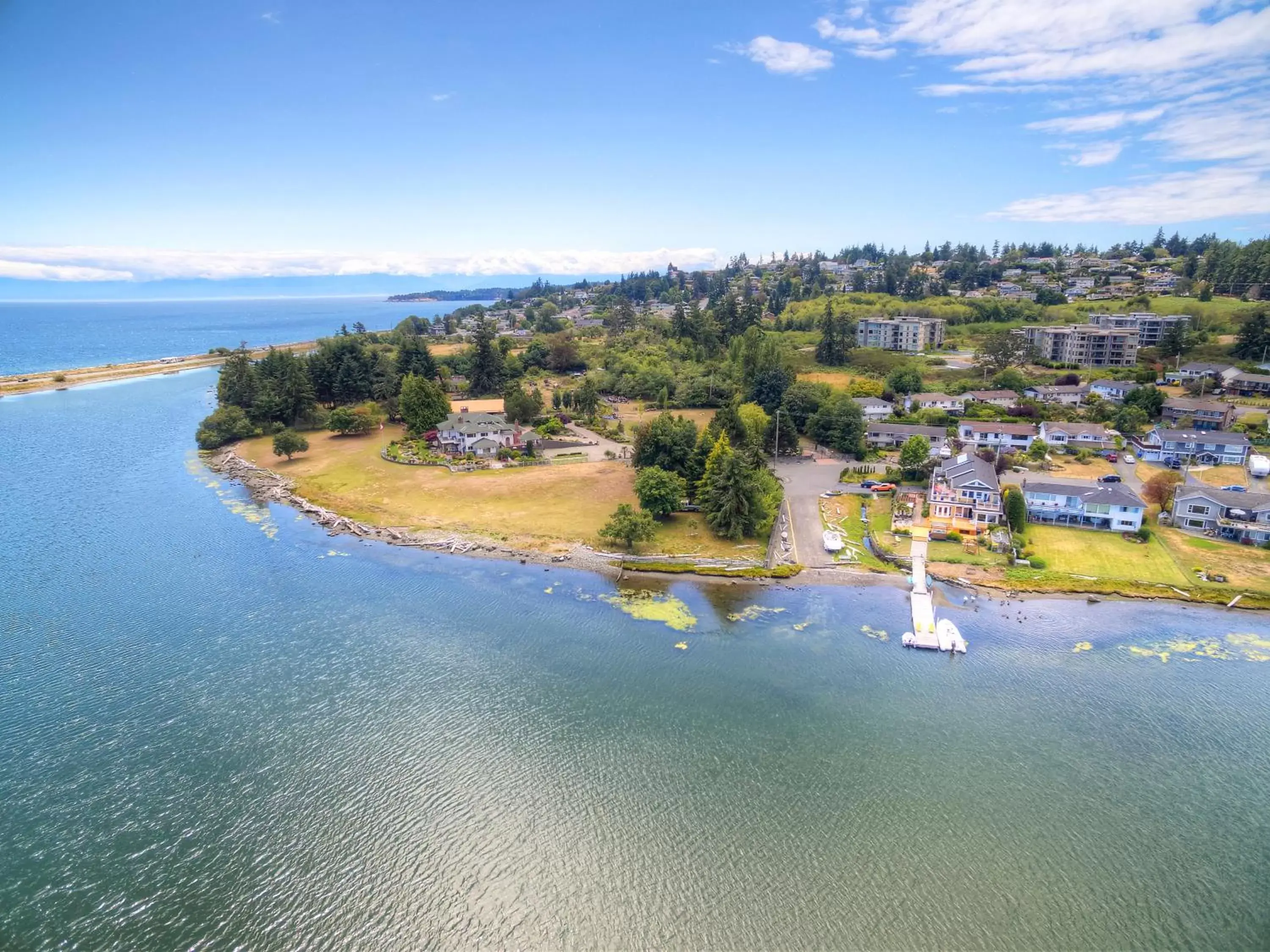 Property building, Bird's-eye View in Birds of a Feather Ocean Lagoon Victoria Condos