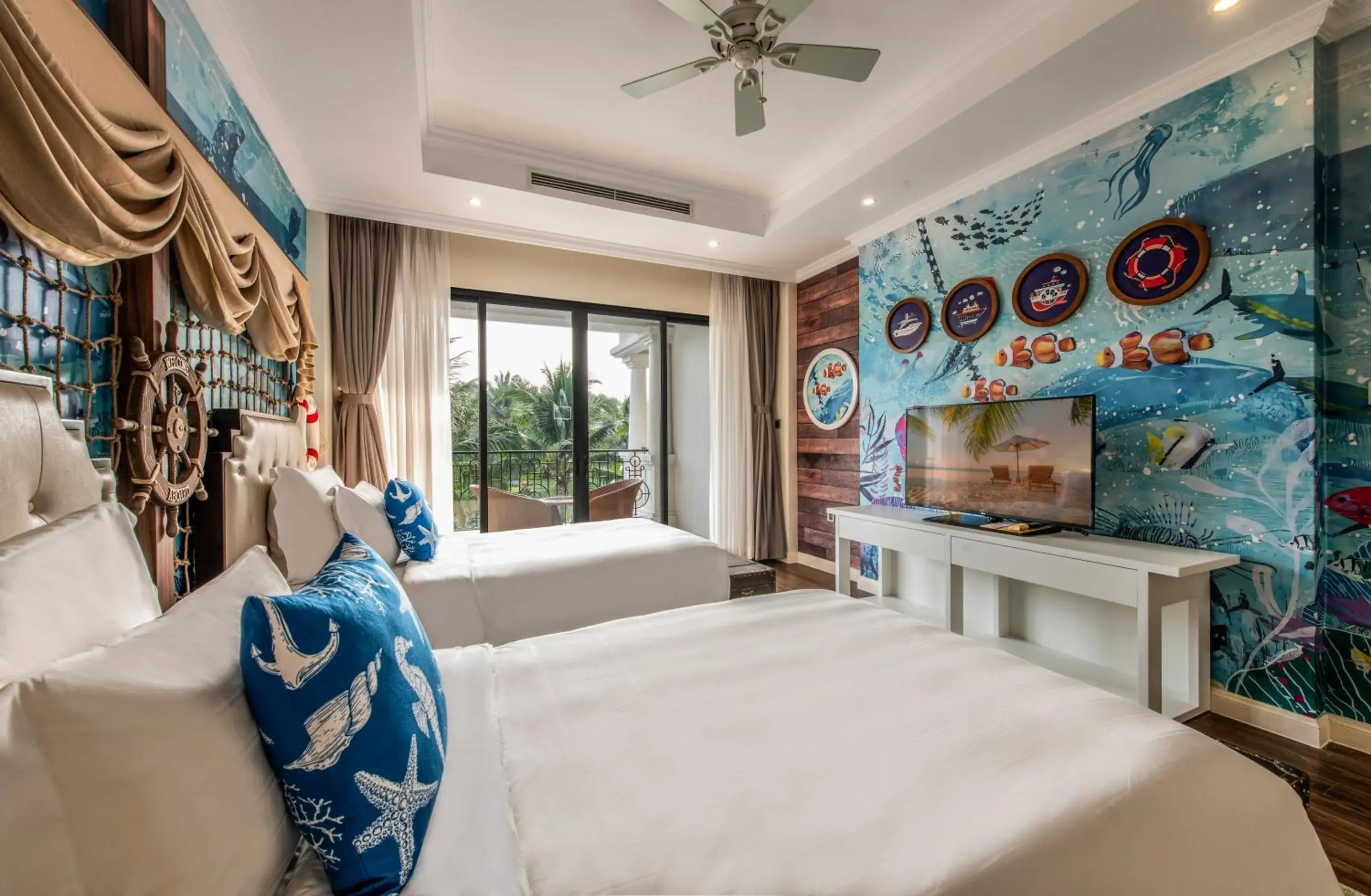 Bedroom in Vinpearl Wonderworld Phu Quoc